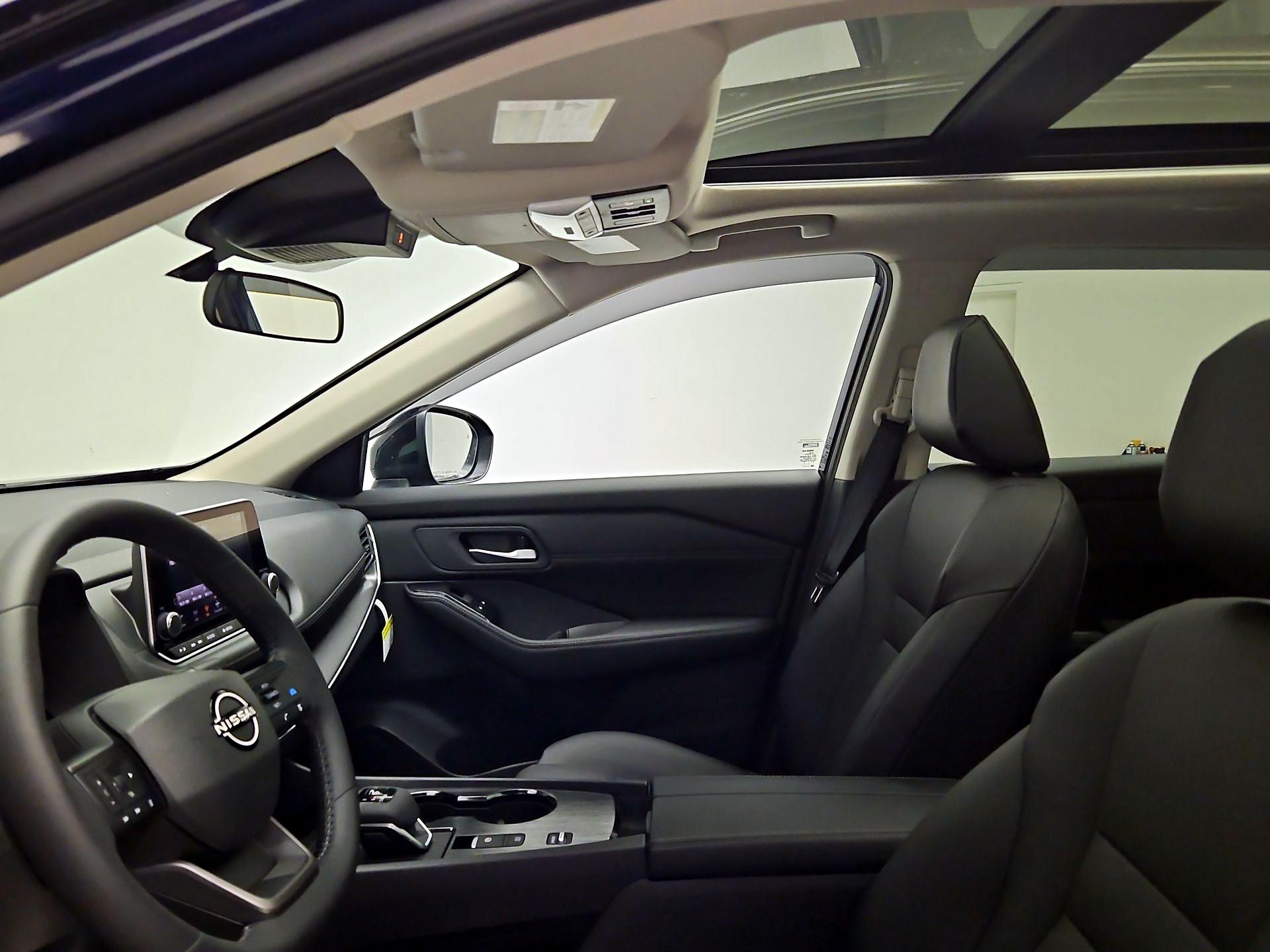 Thumbnail: 2026 Nissan Rogue - 19