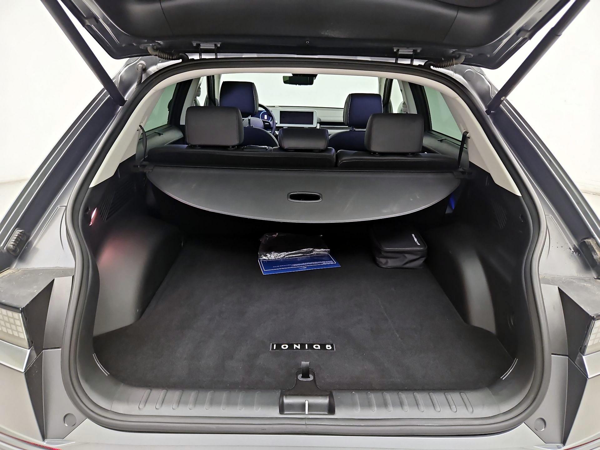 Thumbnail: 2024 Hyundai Ioniq 5 - 19