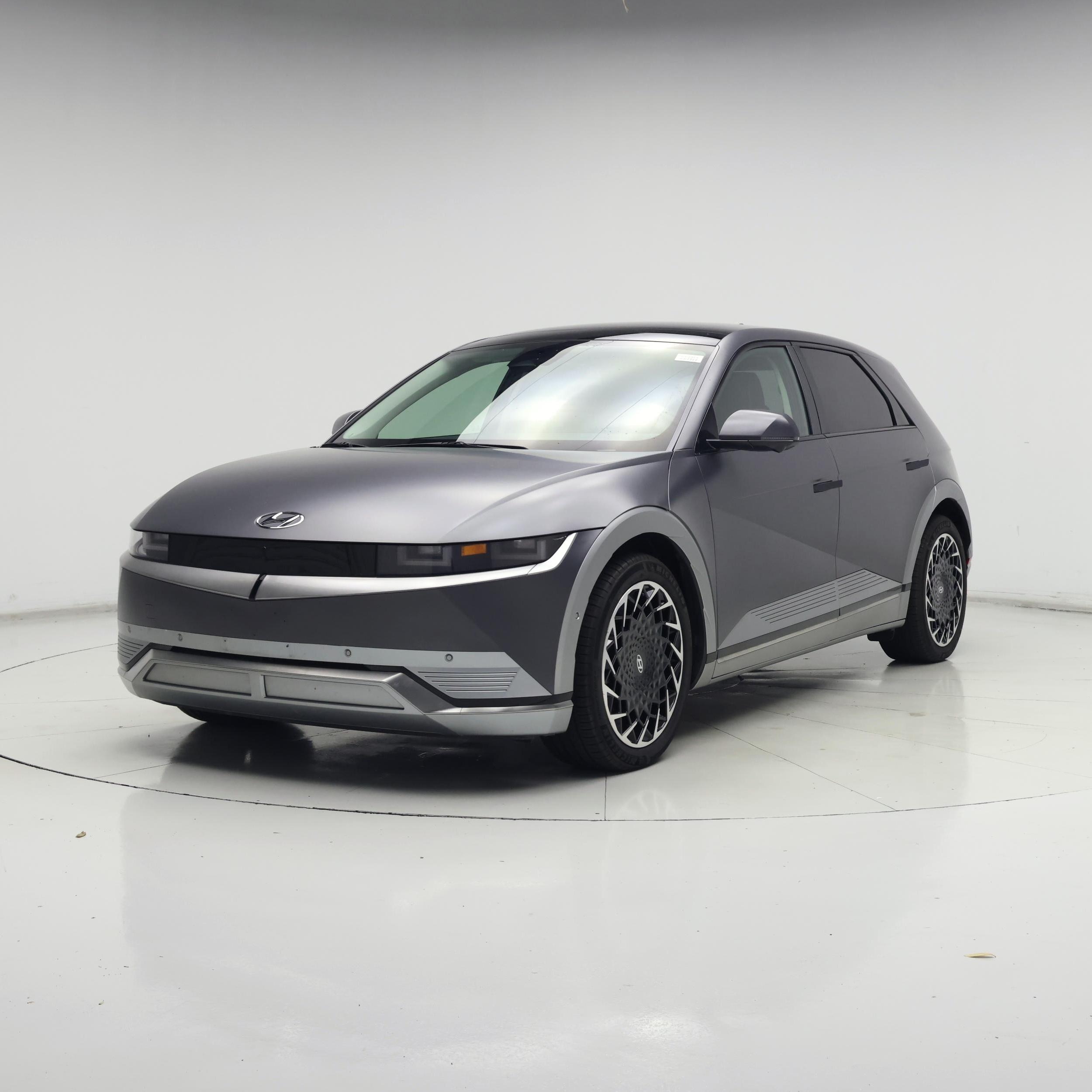 Thumbnail: 2024 Hyundai Ioniq 5 - 4