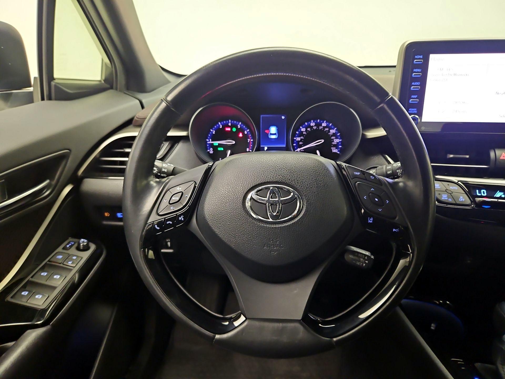 Thumbnail: 2019 Toyota C-HR - 10