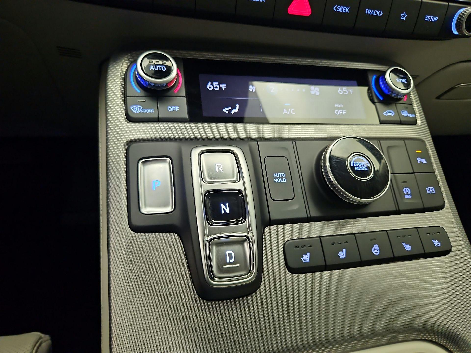 Thumbnail: 2024 Hyundai Palisade - 16