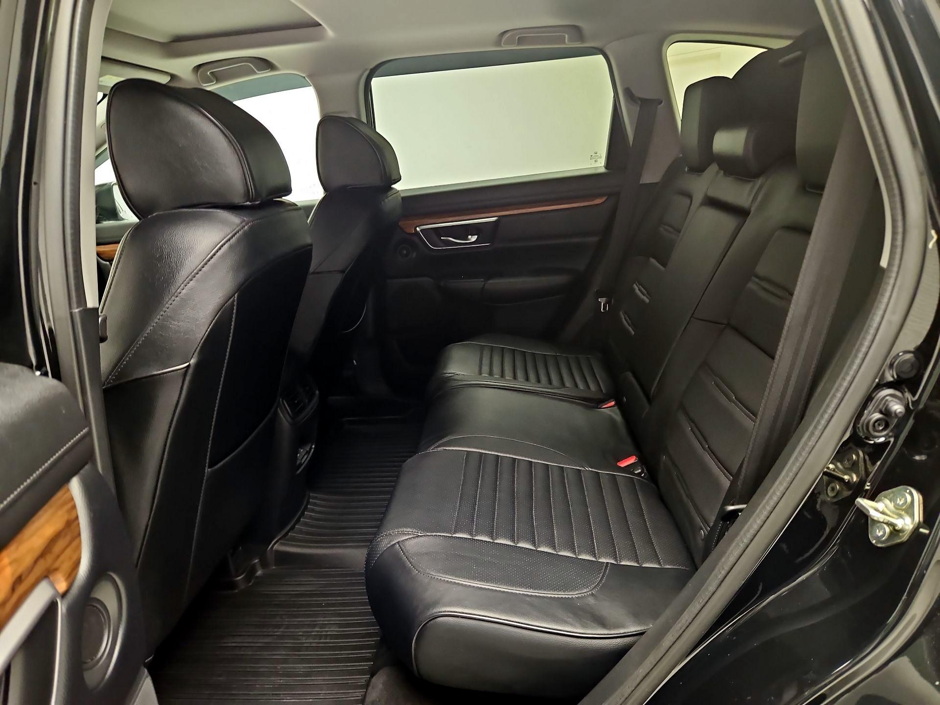 Thumbnail: 2017 Honda CR-V - 17