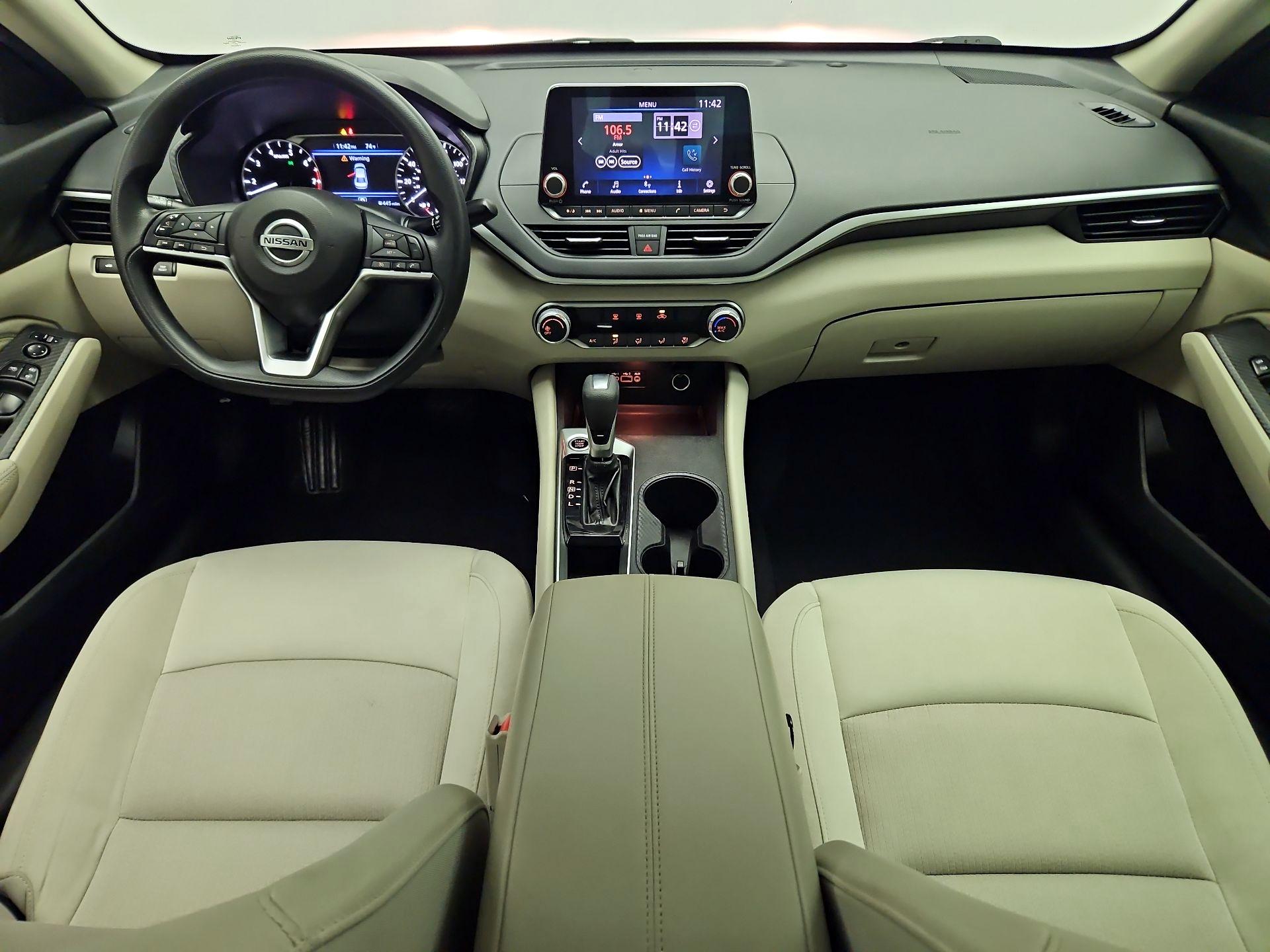 Thumbnail: 2019 Nissan Altima - 9