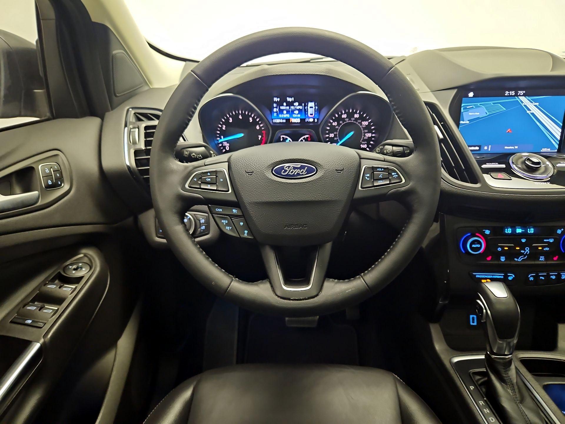Thumbnail: 2019 Ford Escape - 10