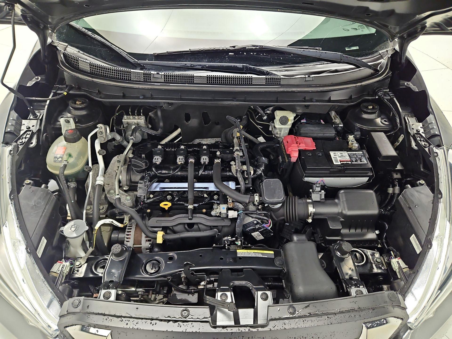 Thumbnail: 2019 Nissan Kicks - 19