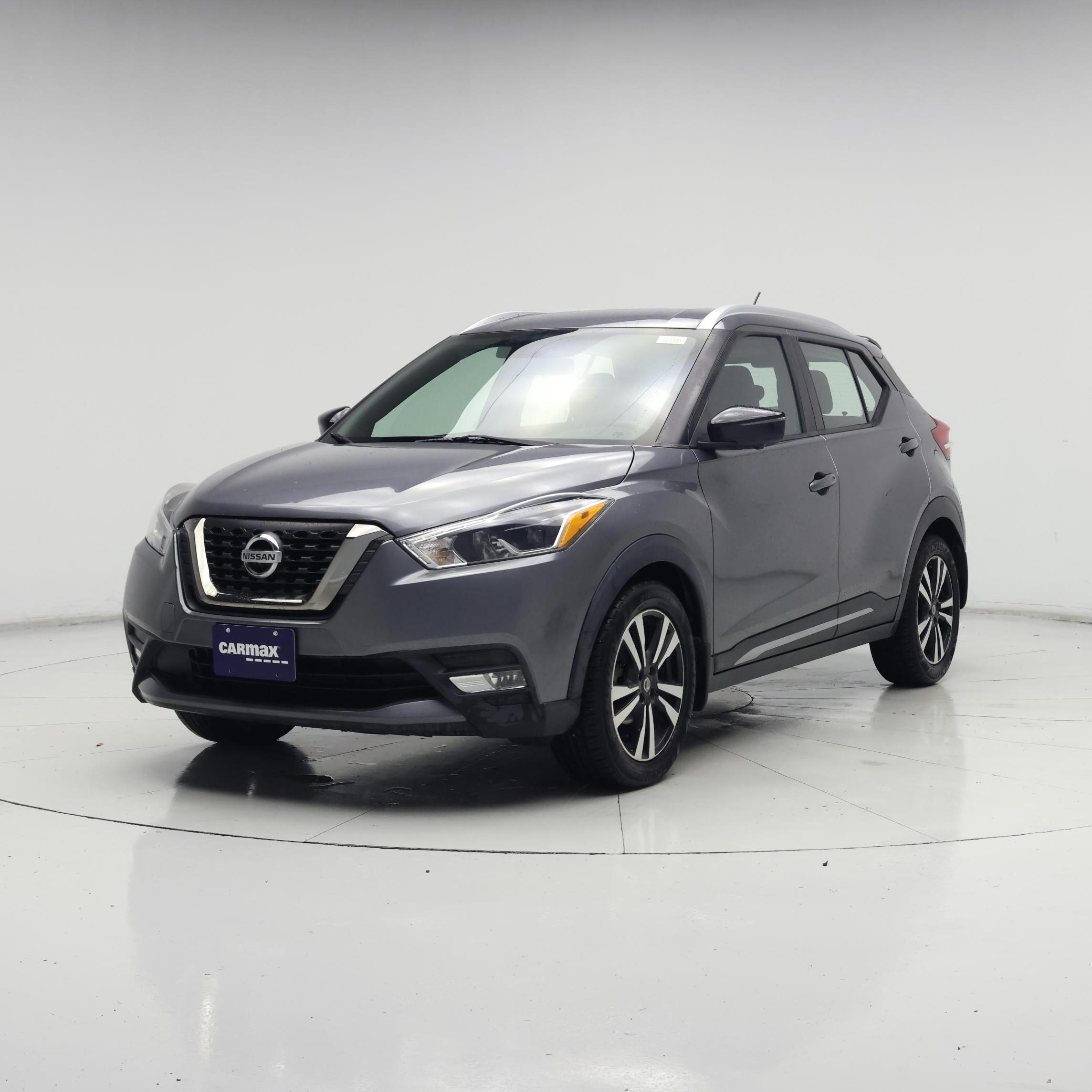 Thumbnail: 2019 Nissan Kicks - 4