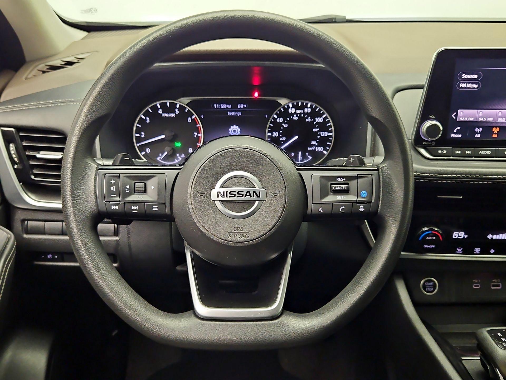 Thumbnail: 2021 Nissan Rogue - 10