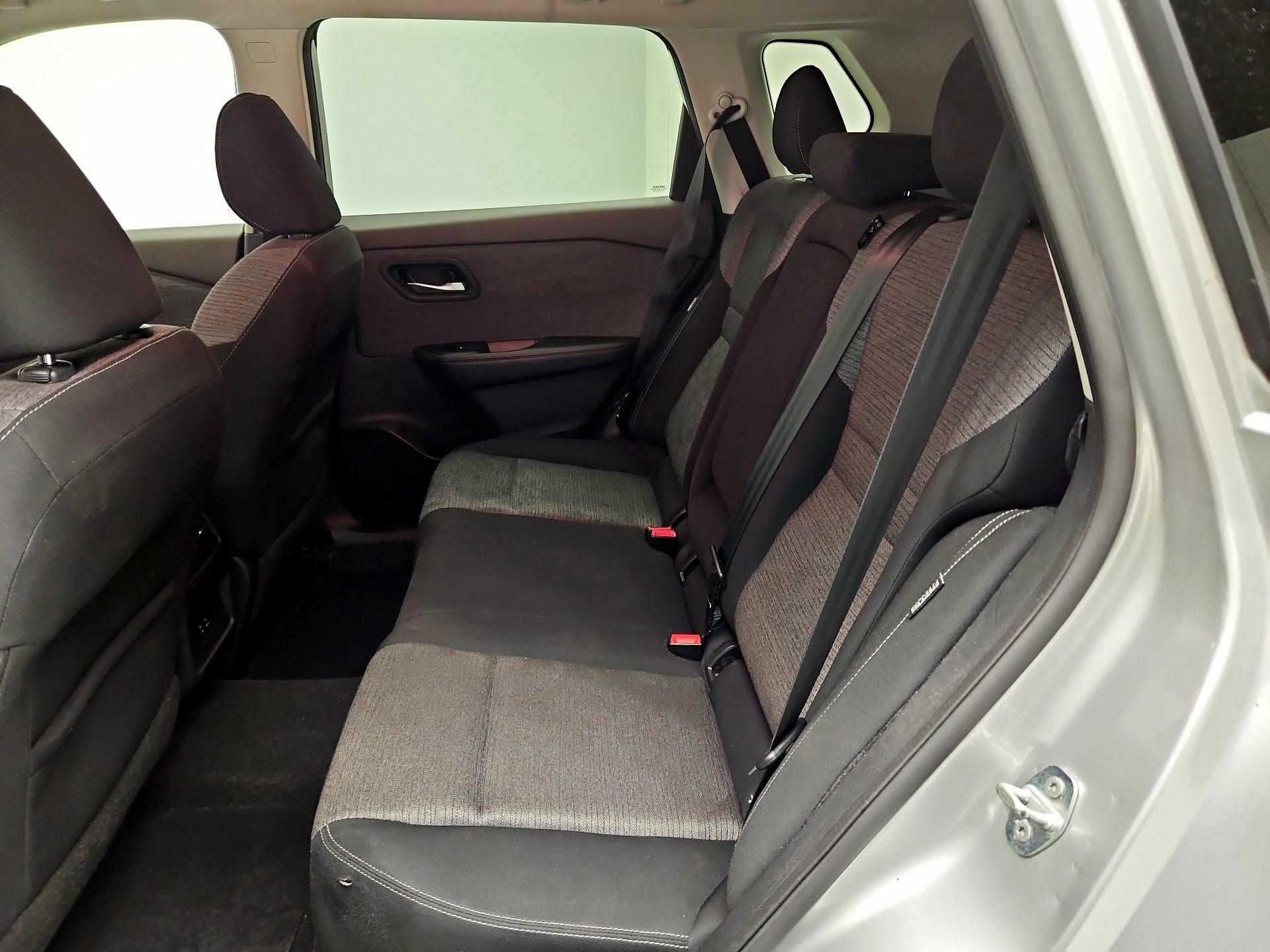 Thumbnail: 2021 Nissan Rogue - 19