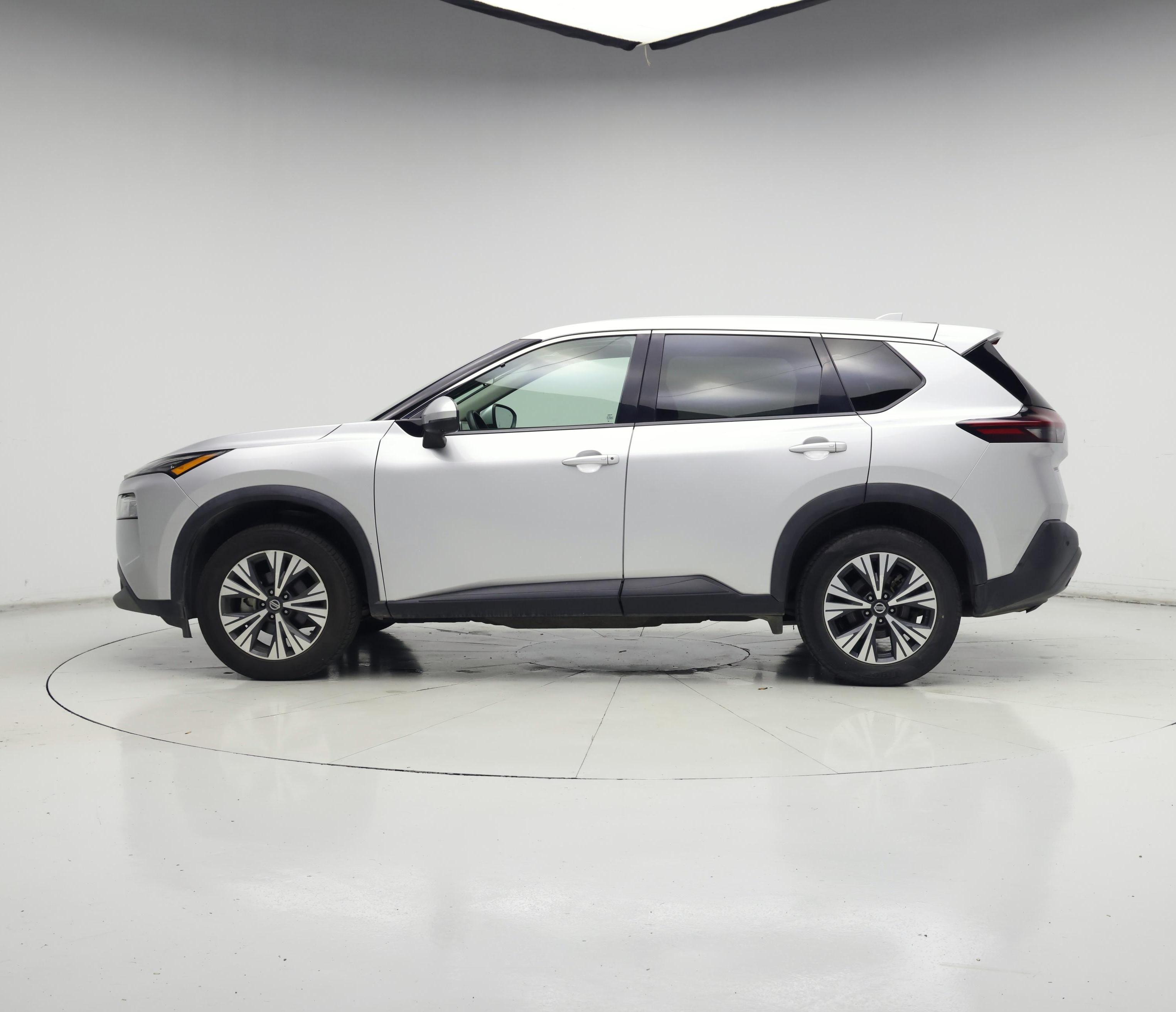 Thumbnail: 2021 Nissan Rogue - 3