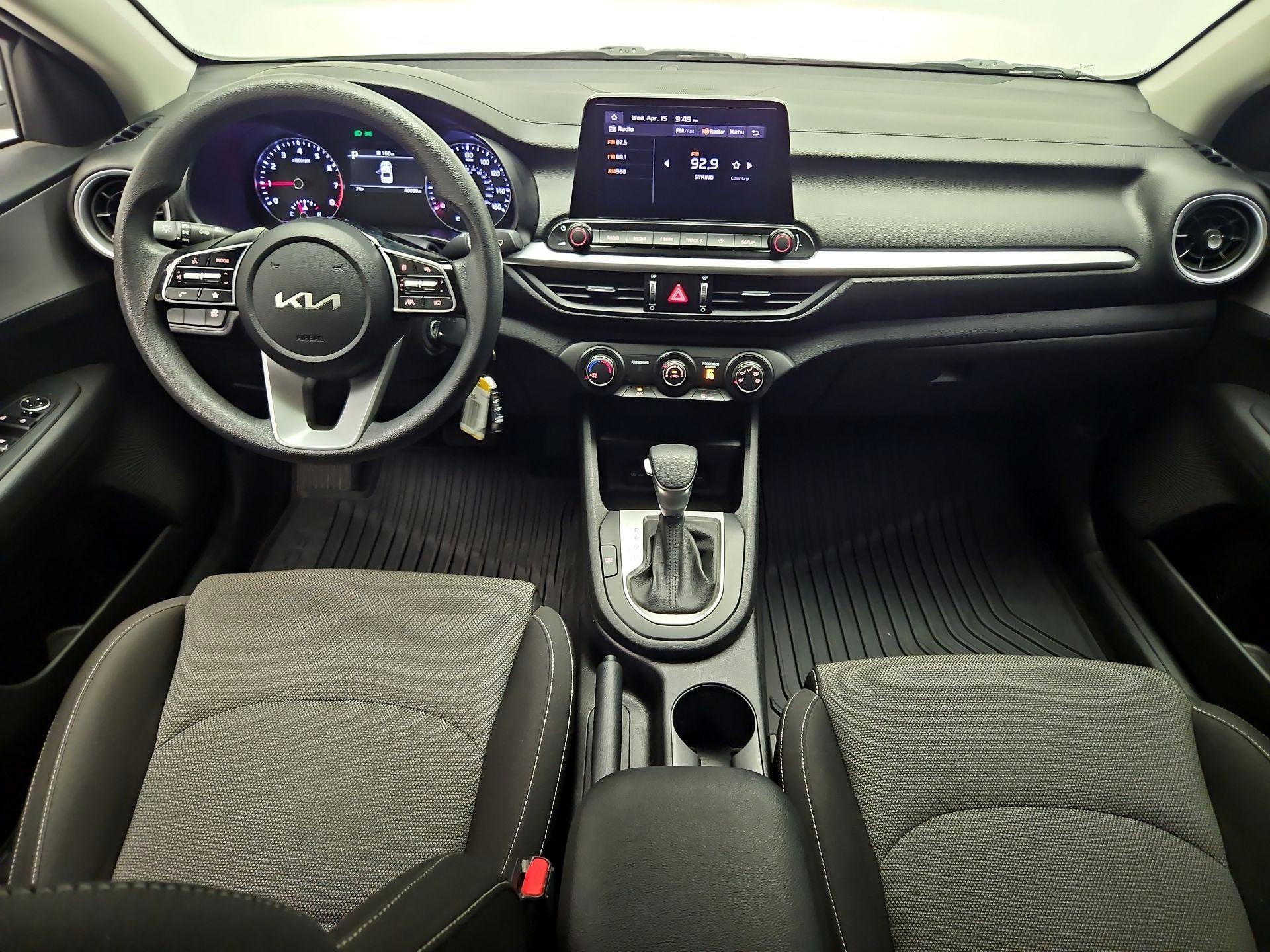 Thumbnail: 2023 Kia Forte - 9