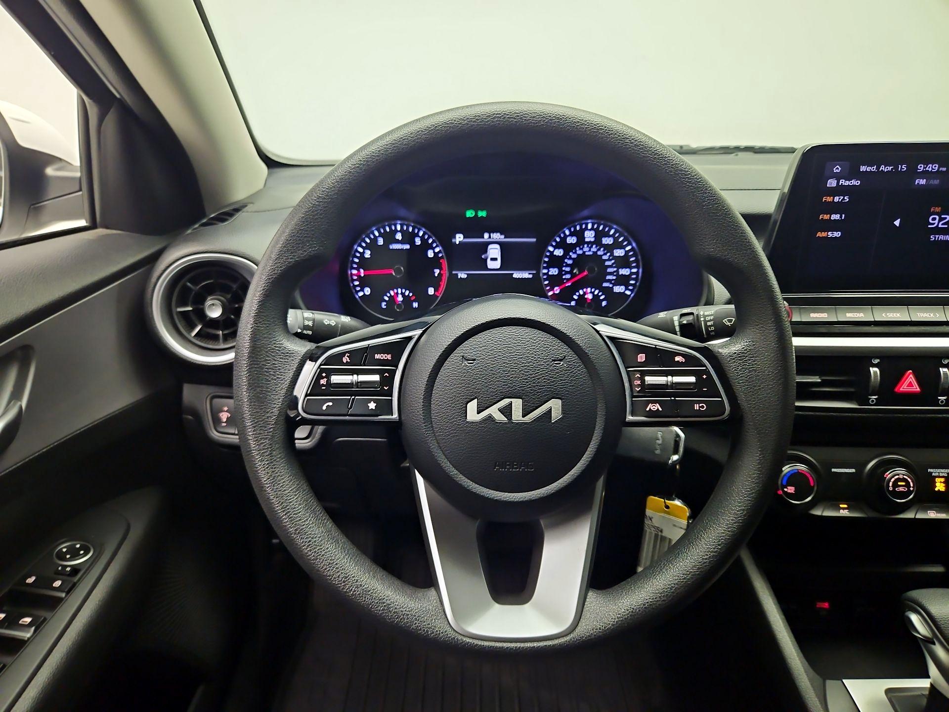 Thumbnail: 2023 Kia Forte - 10