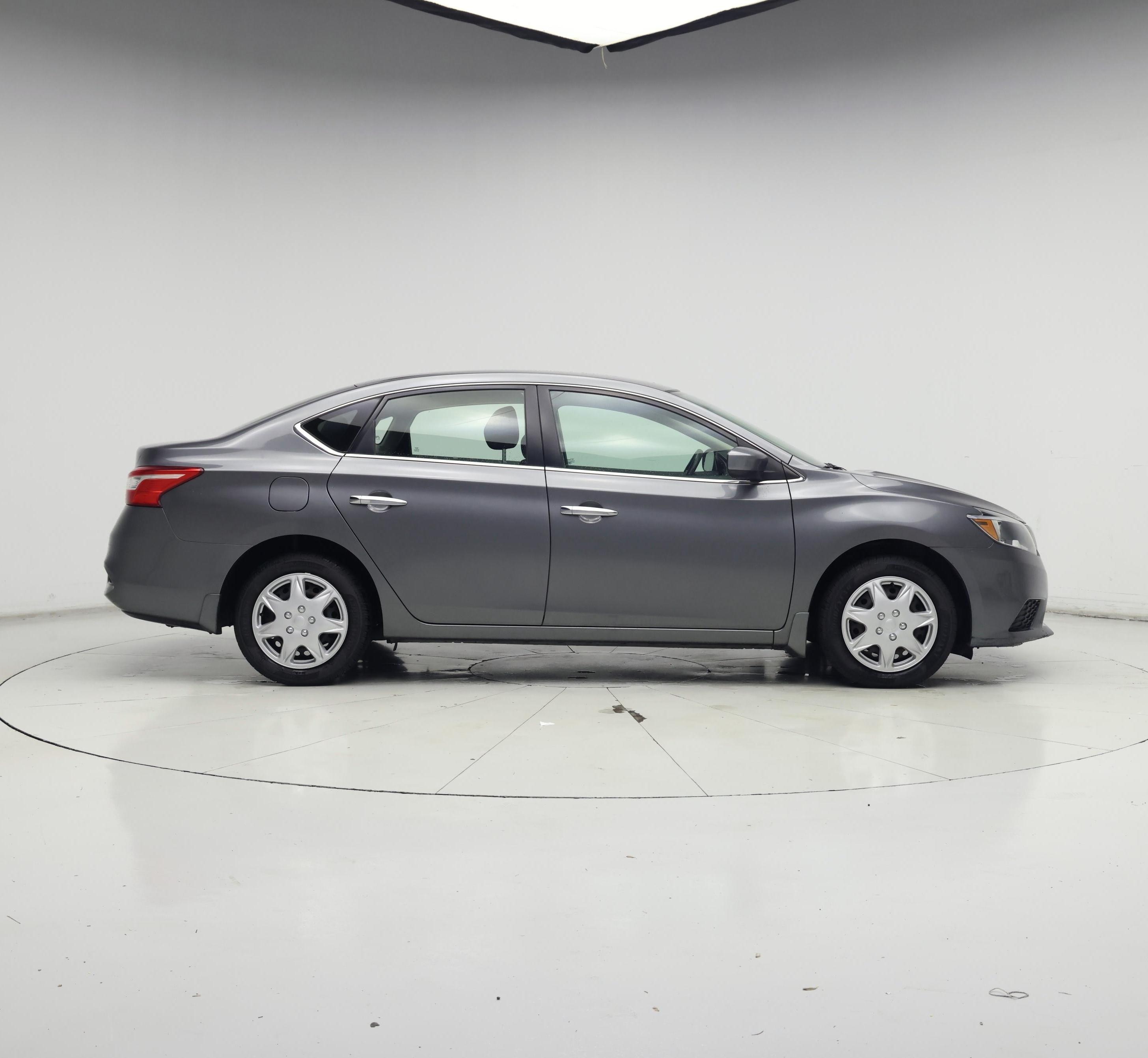 Thumbnail: 2018 Nissan Sentra - 7