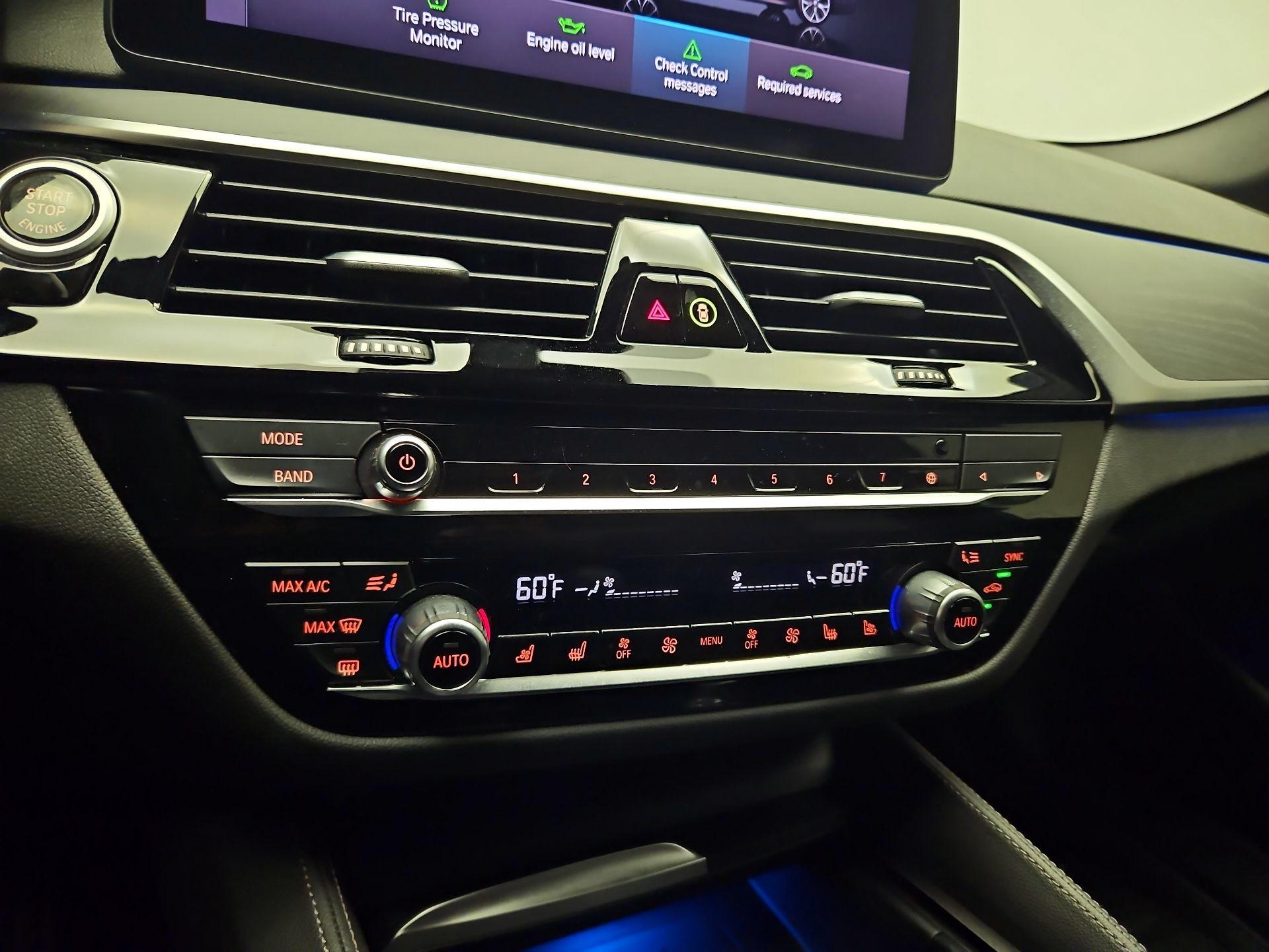 Thumbnail: 2023 BMW 5 Series - 16