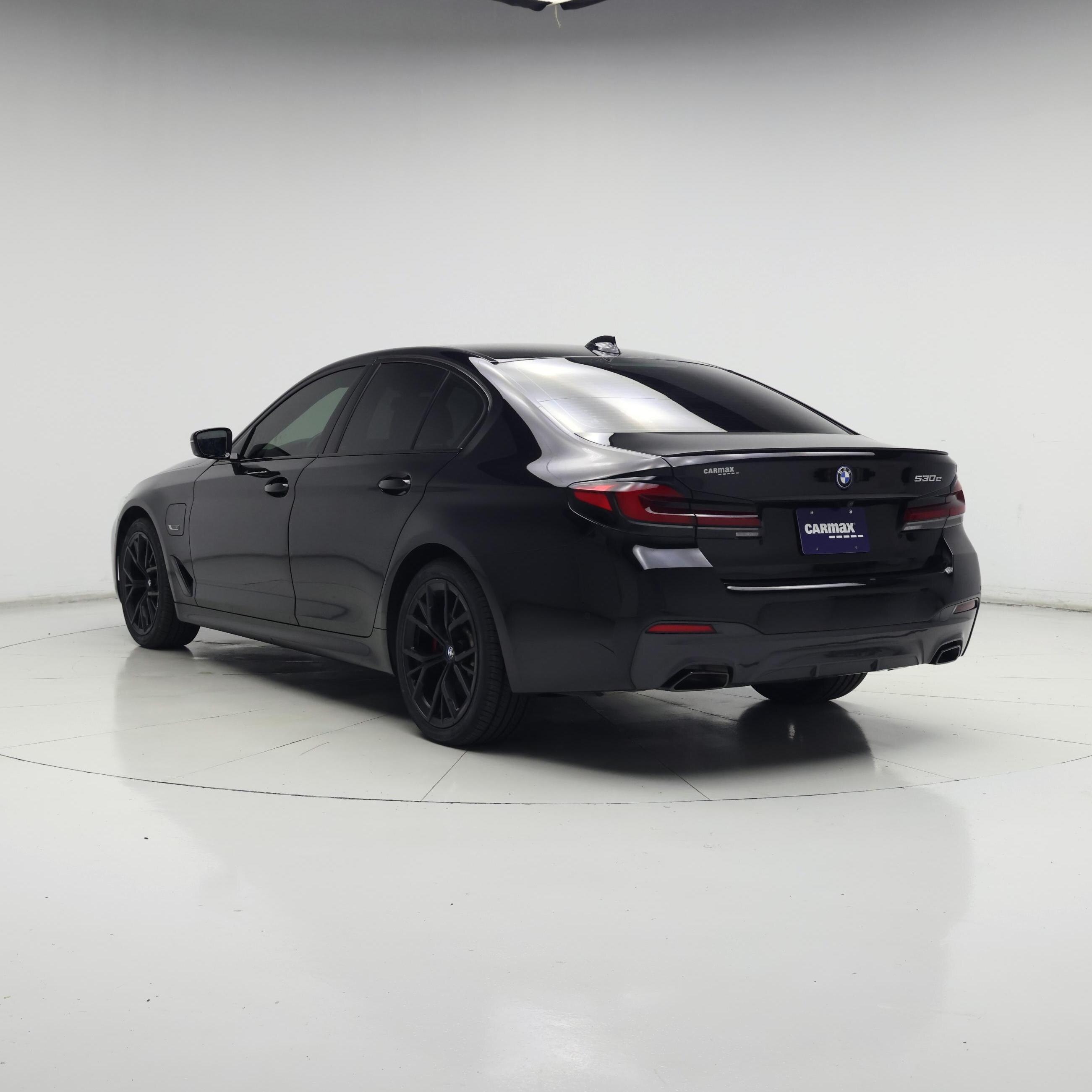 Thumbnail: 2023 BMW 5 Series - 2