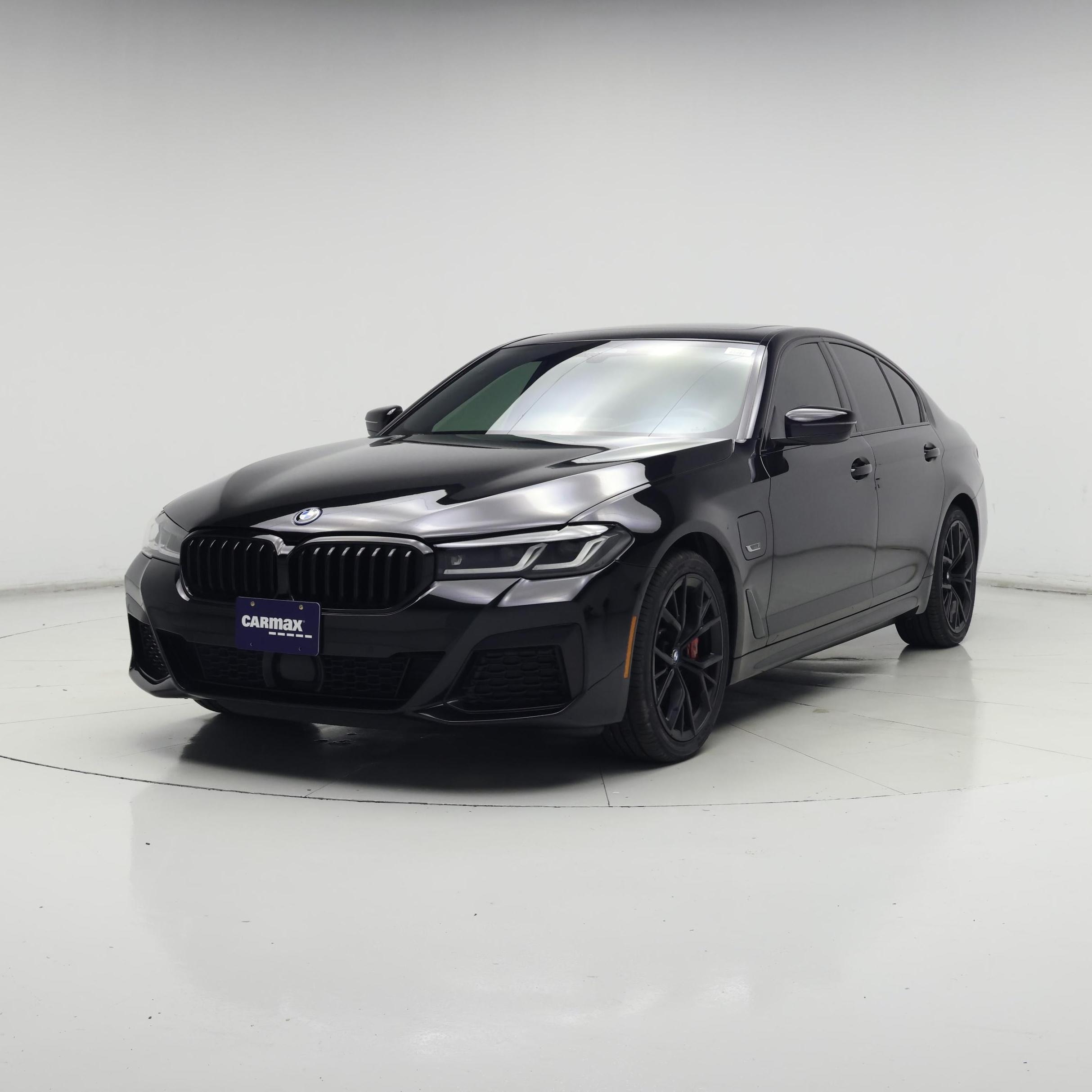 Thumbnail: 2023 BMW 5 Series - 4