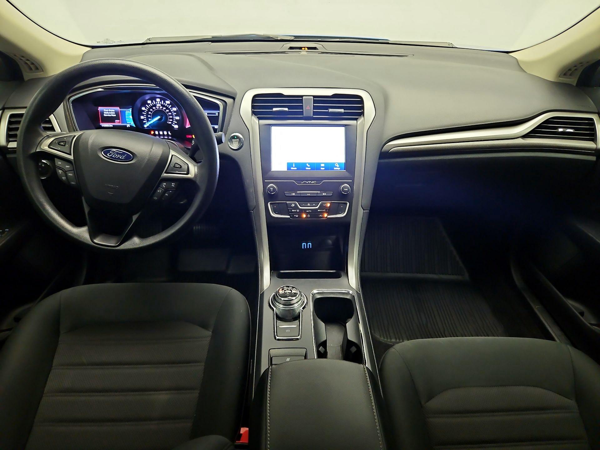 Thumbnail: 2020 Ford Fusion - 9