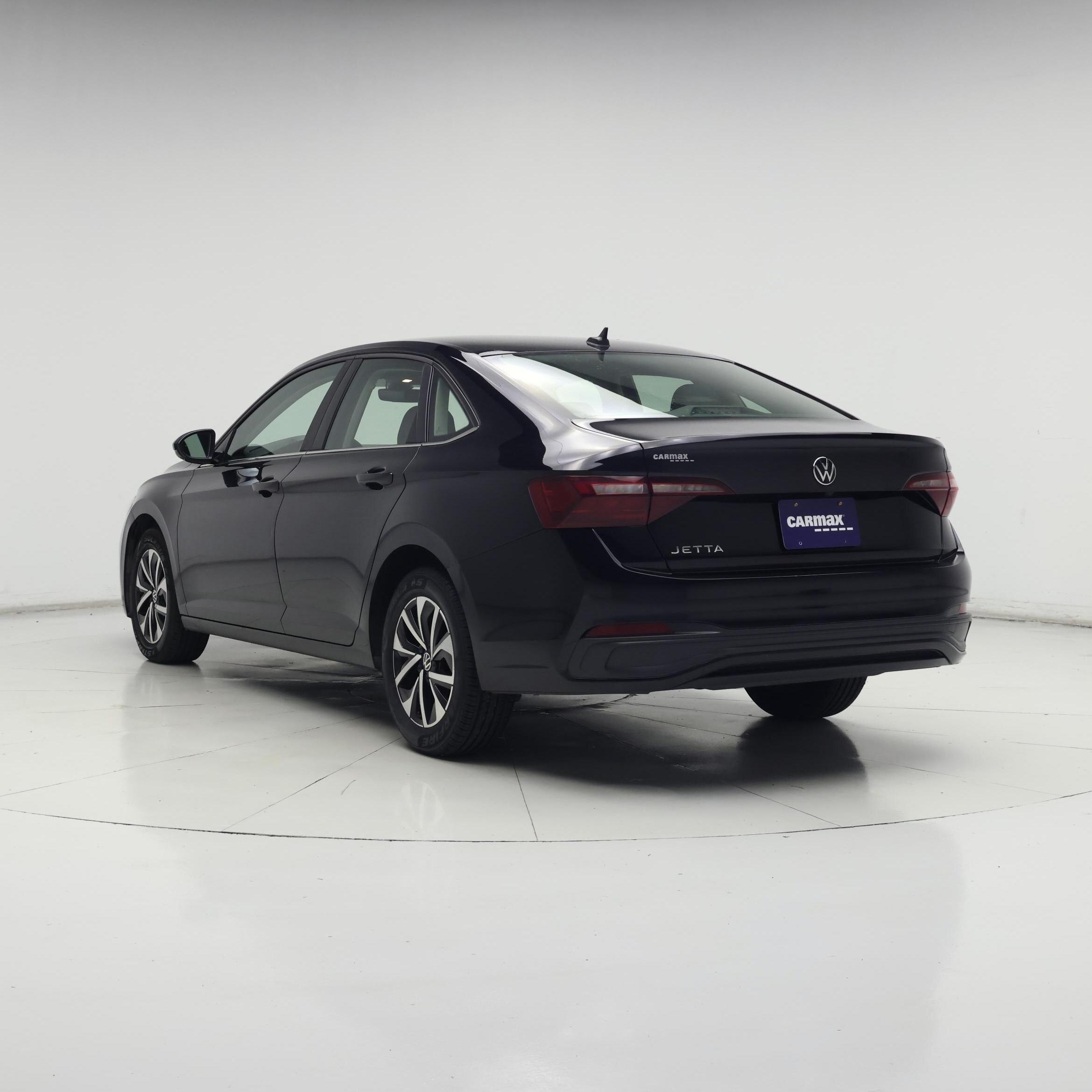 Thumbnail: 2024 Volkswagen Jetta - 2