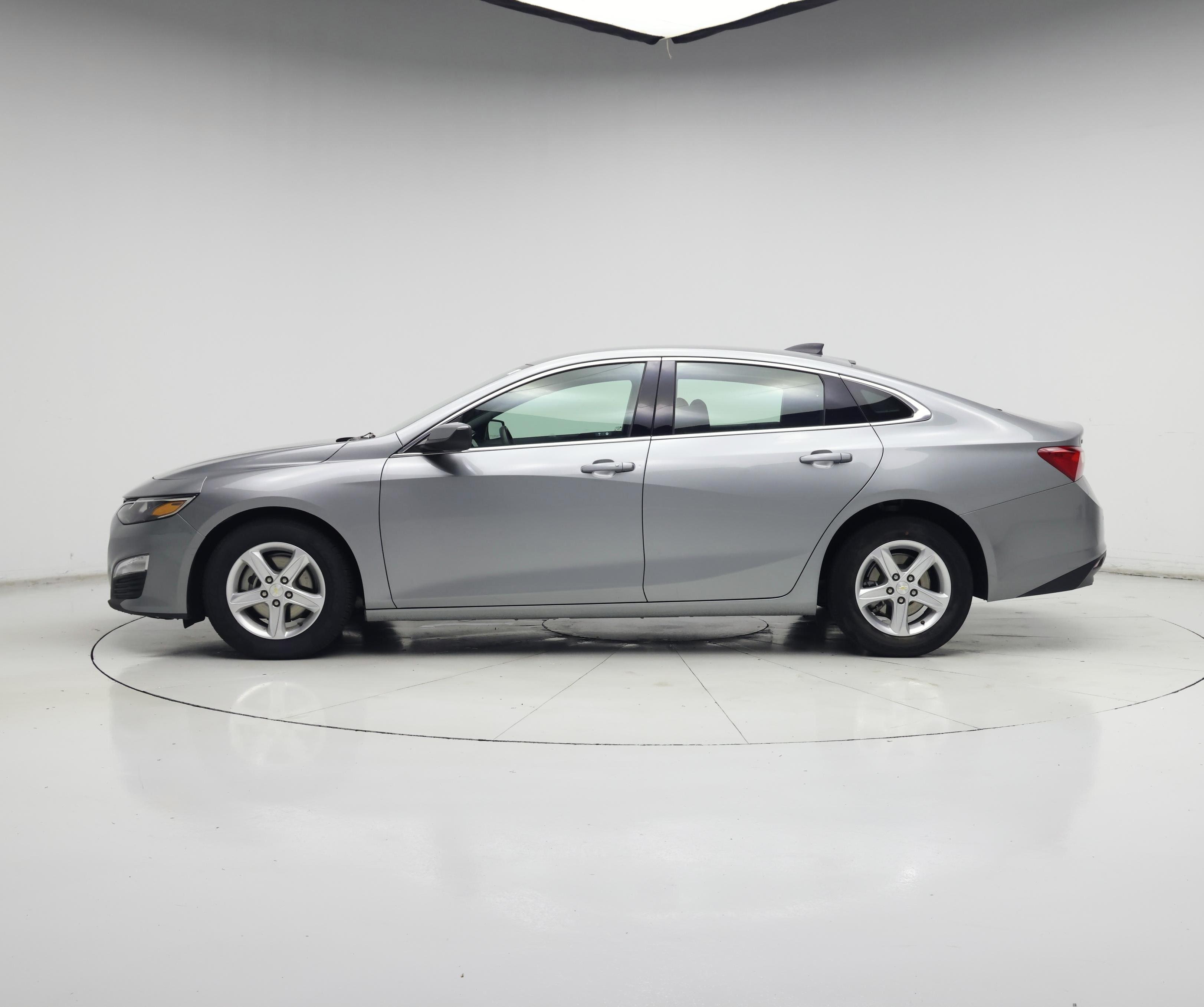 Thumbnail: 2025 Chevrolet Malibu - 3