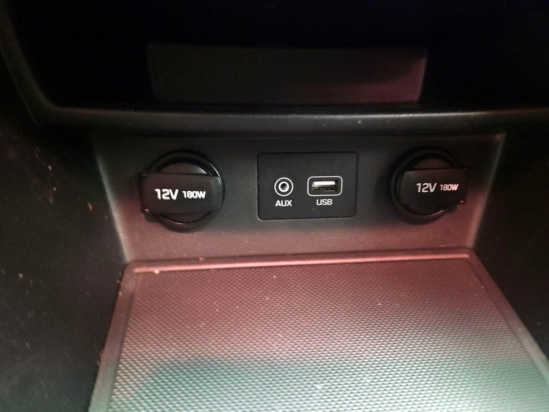 Thumbnail: 2018 Hyundai Kona - 18