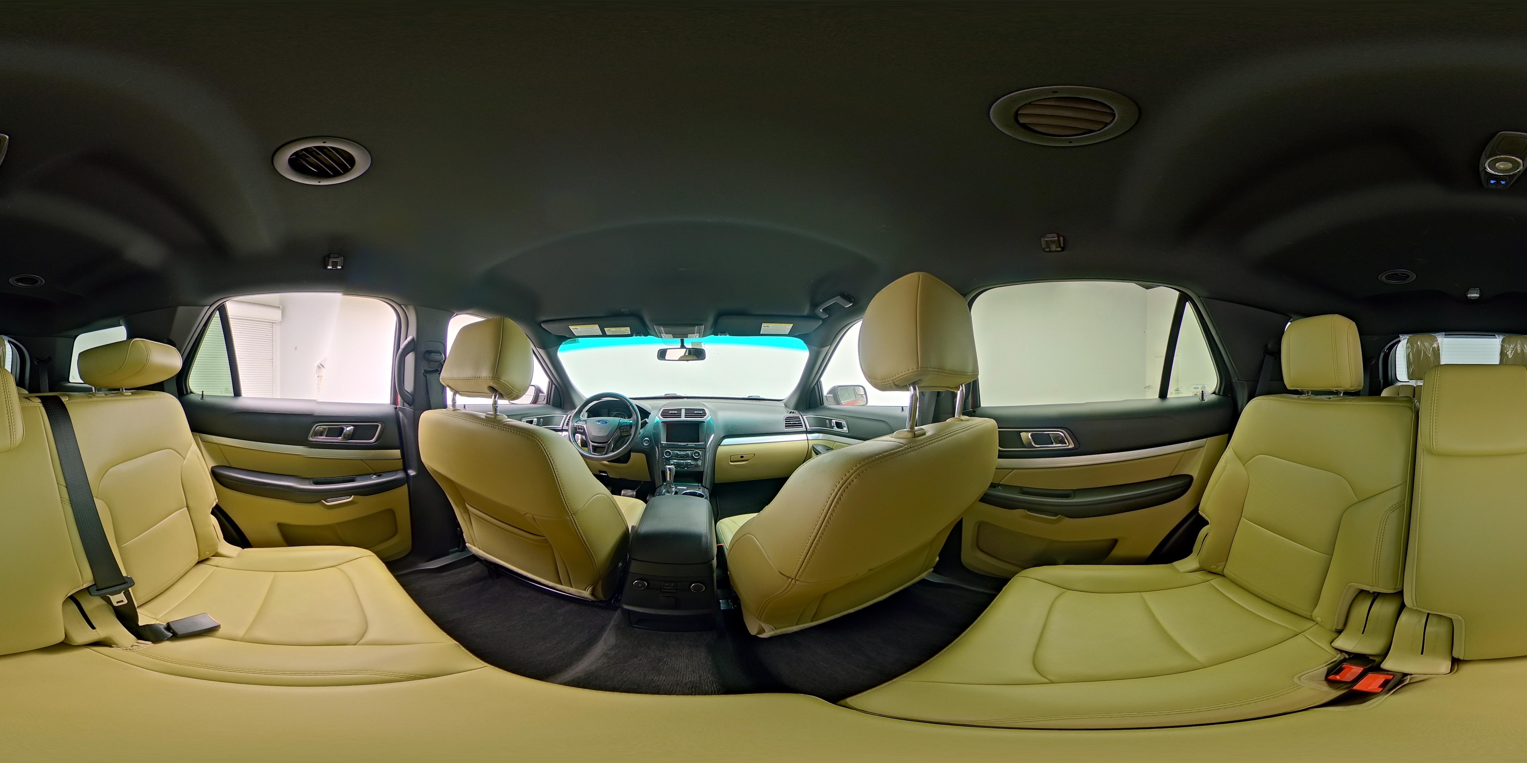 2016 Ford Explorer XLT - Photo 26