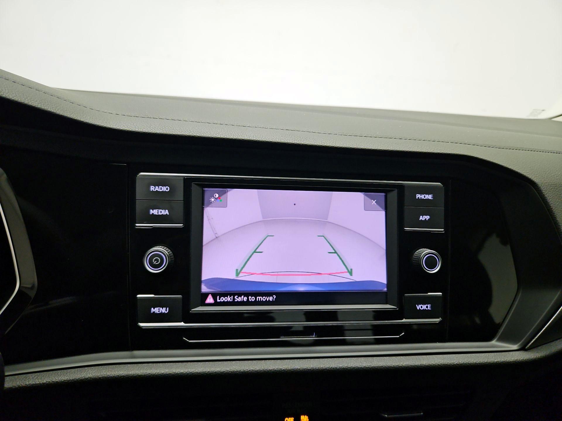 Thumbnail: 2022 Volkswagen Jetta - 13