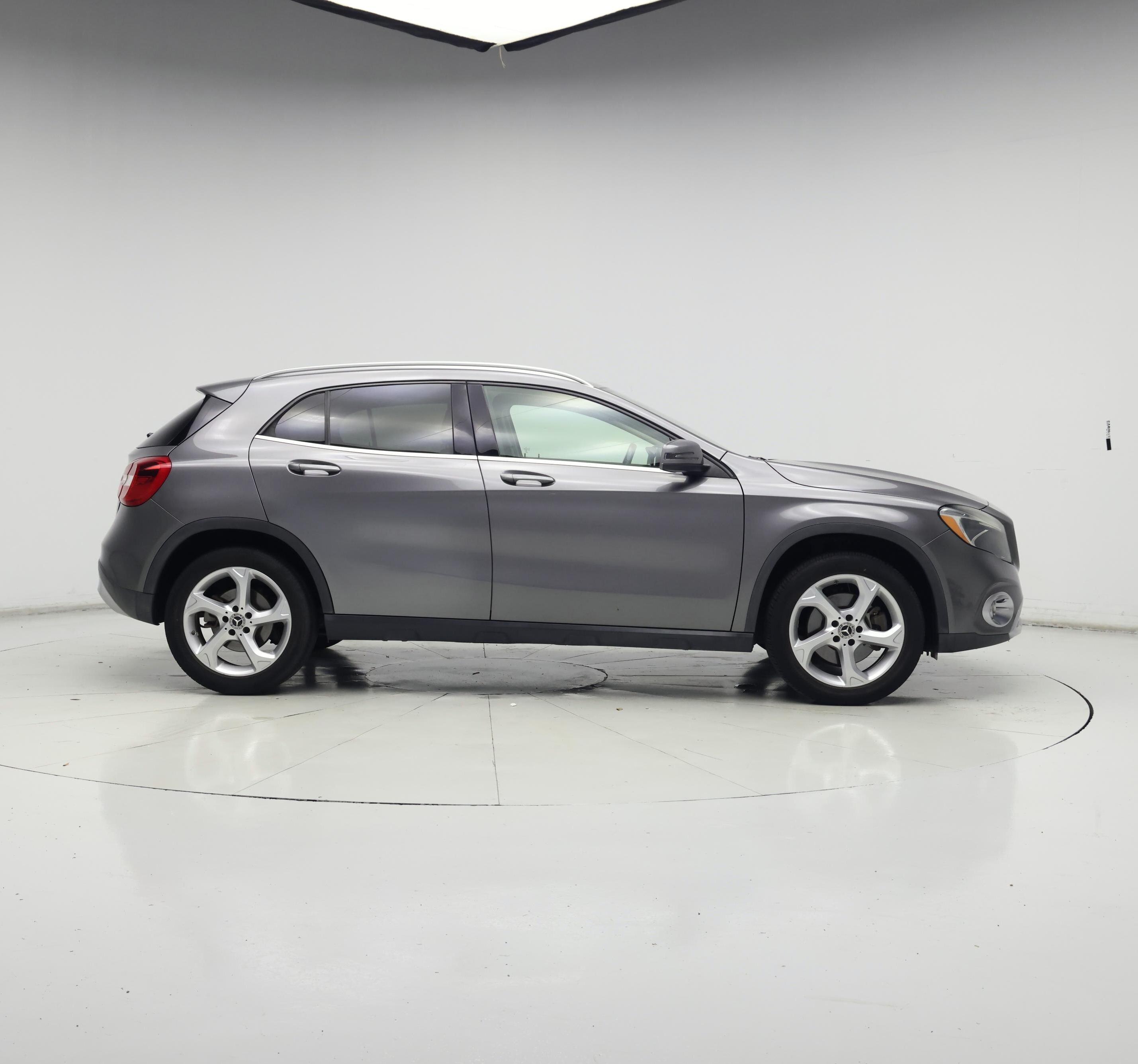 Thumbnail: 2019 Mercedes-Benz GLA - 7