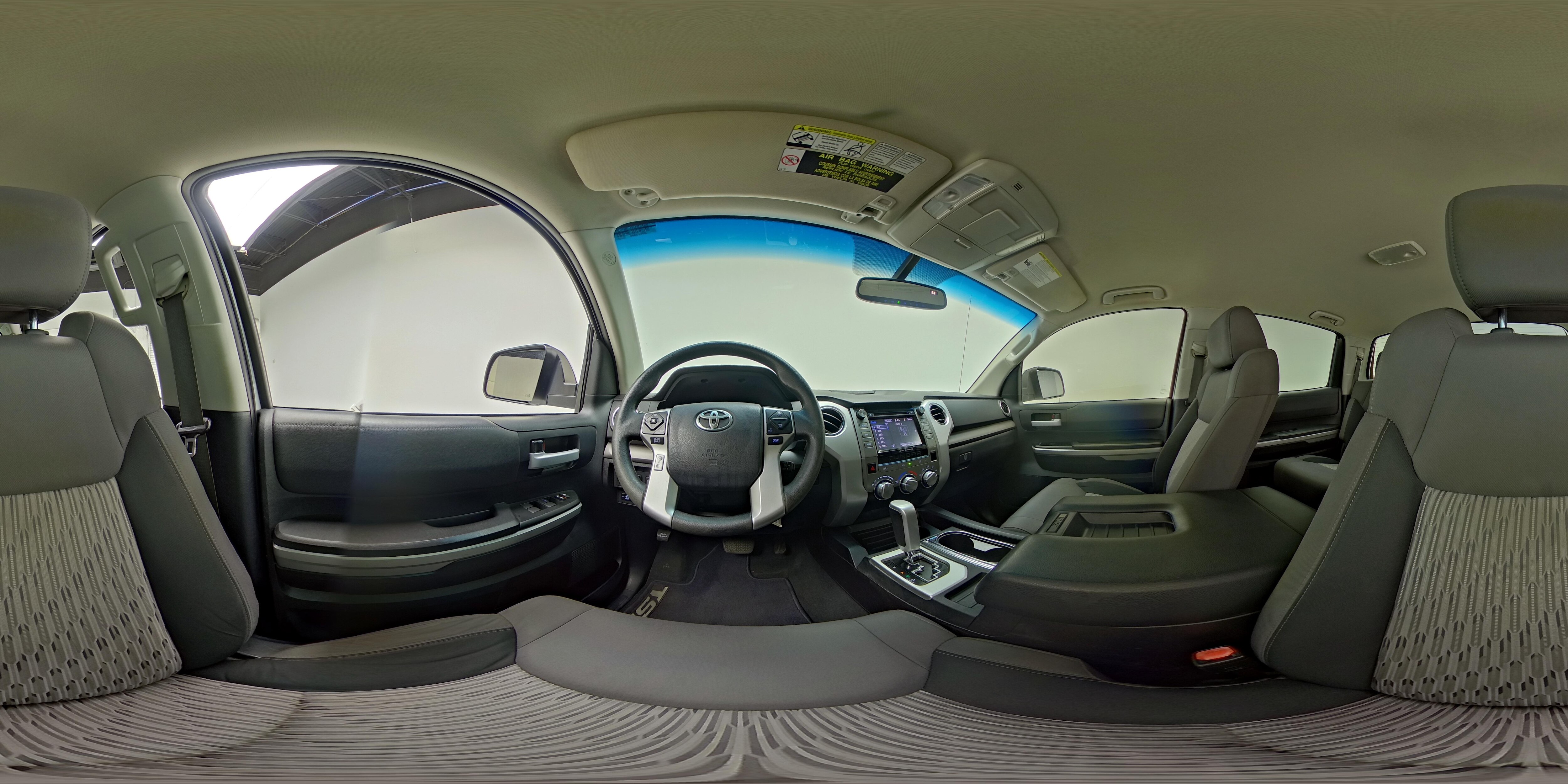 2014 Toyota Tundra SR5 - Photo 24