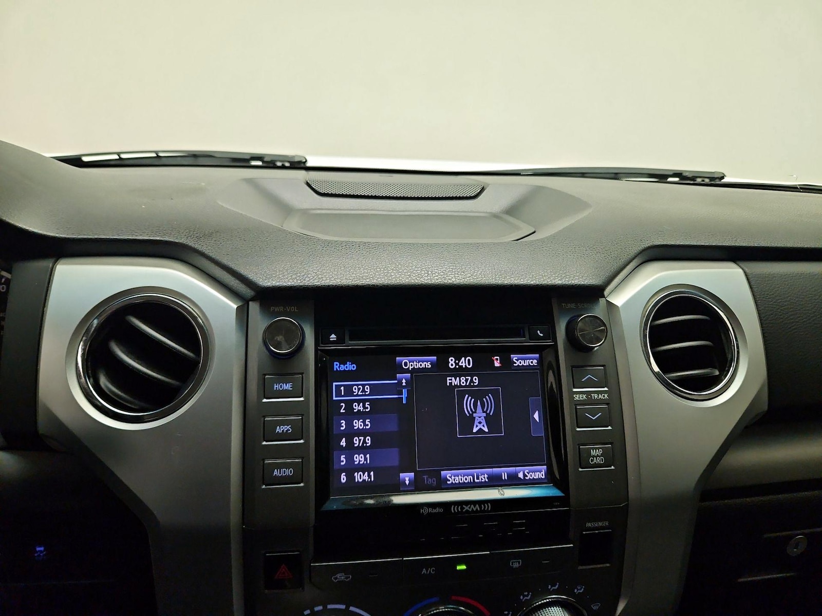 2014 Toyota Tundra SR5 - Photo 15