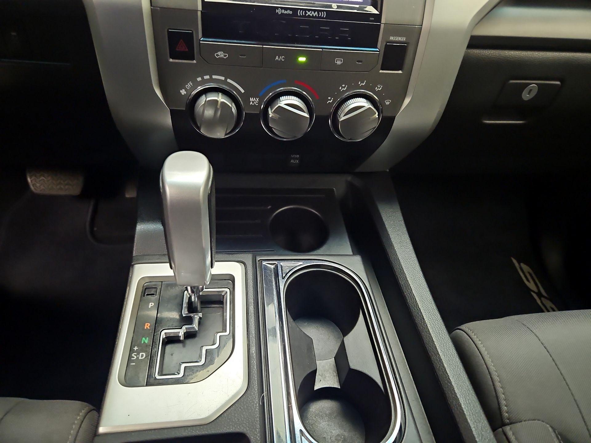 Thumbnail: 2014 Toyota Tundra - 16