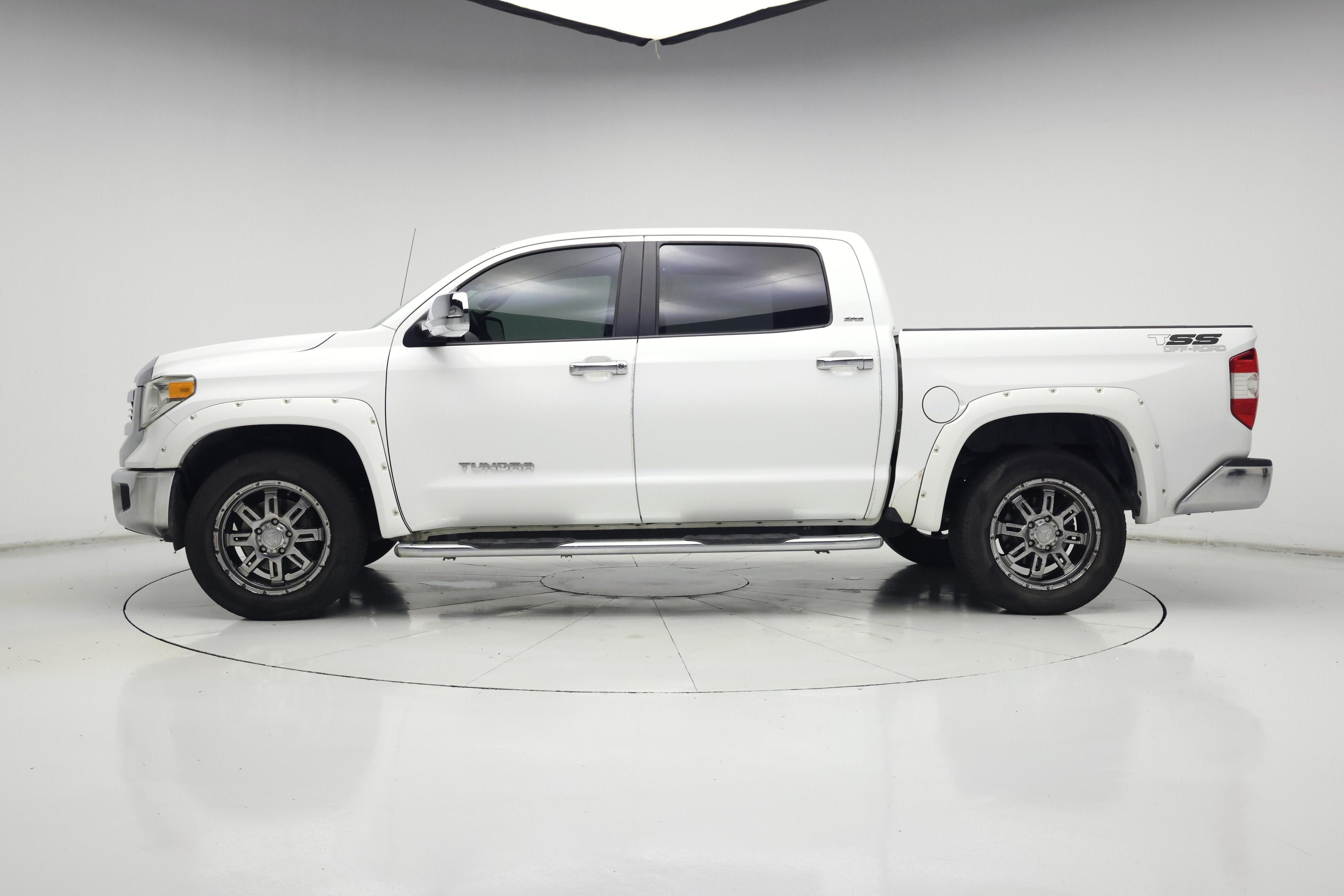 Thumbnail: 2014 Toyota Tundra - 3