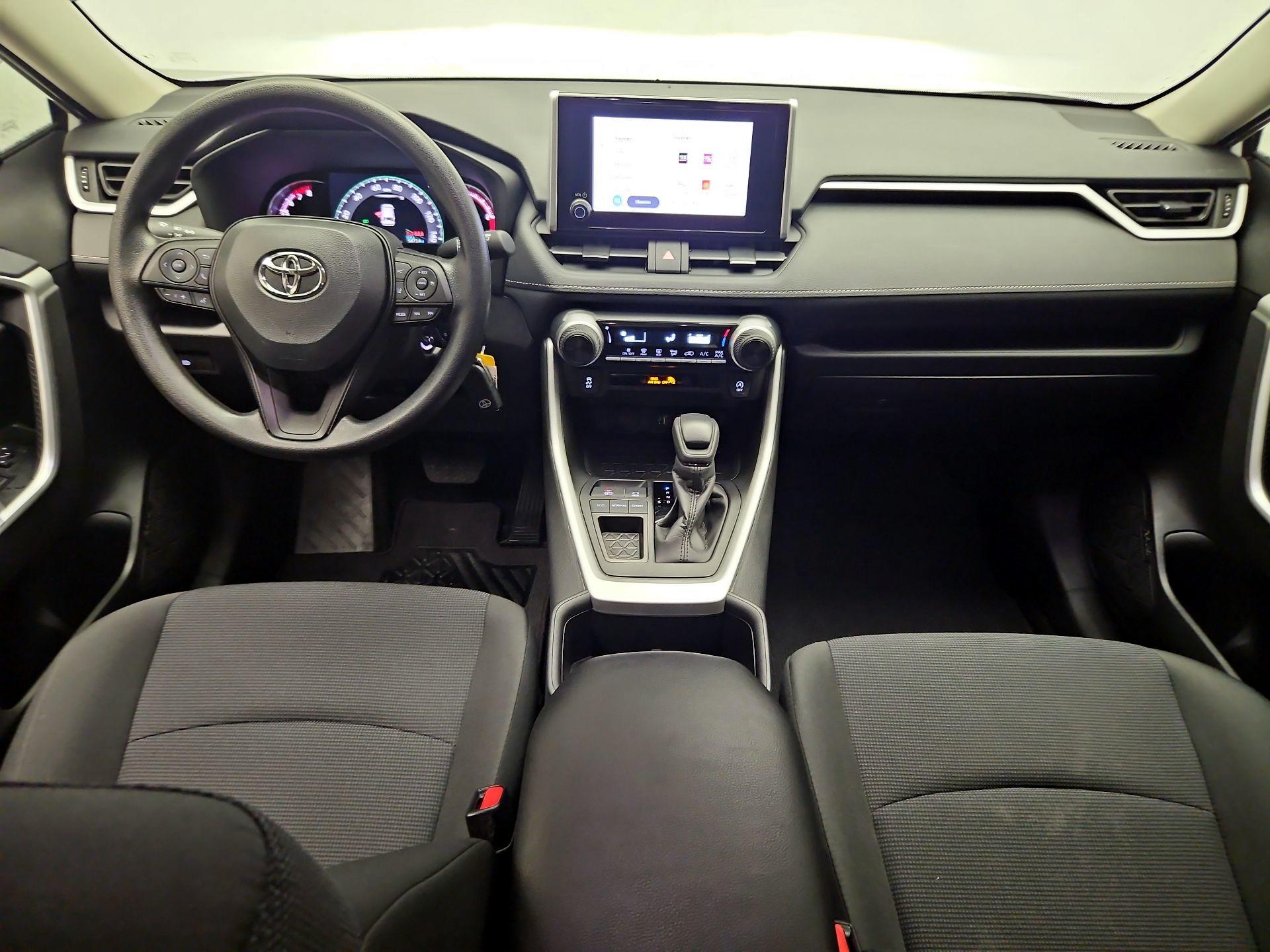 Thumbnail: 2025 Toyota RAV4 - 9
