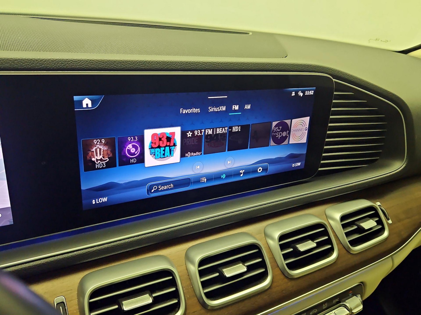 2024 Mercedes-Benz GLE GLE350 - Photo 17