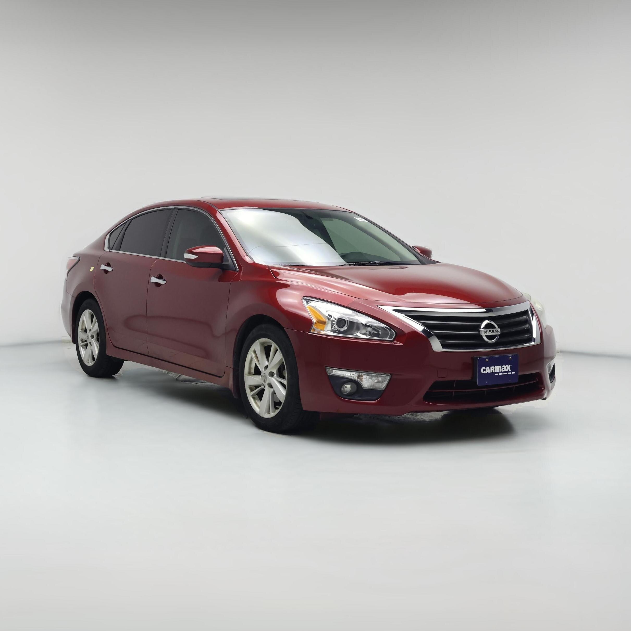 Thumbnail: 2015 Nissan Altima - 1
