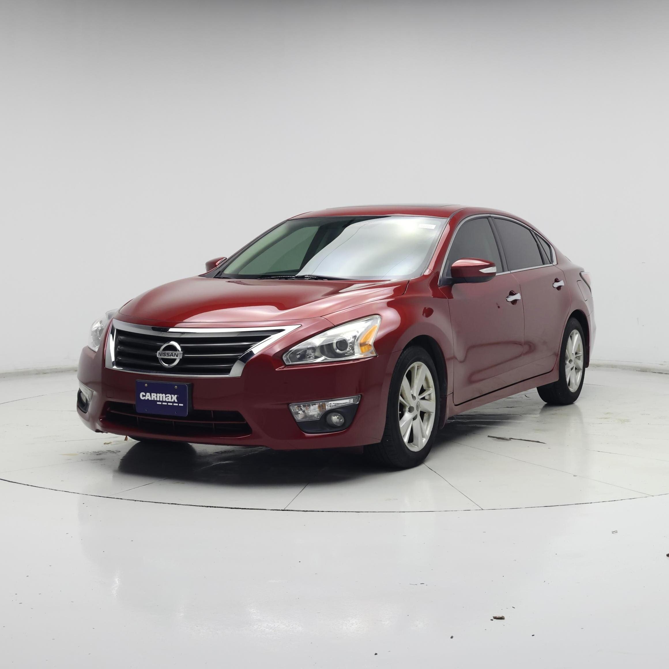 Thumbnail: 2015 Nissan Altima - 4