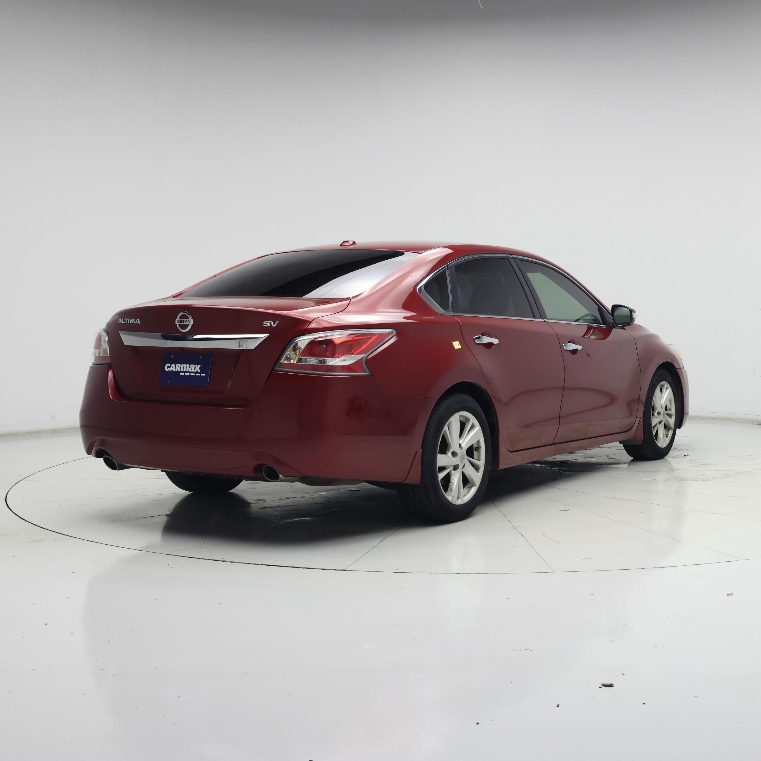 Thumbnail: 2015 Nissan Altima - 8