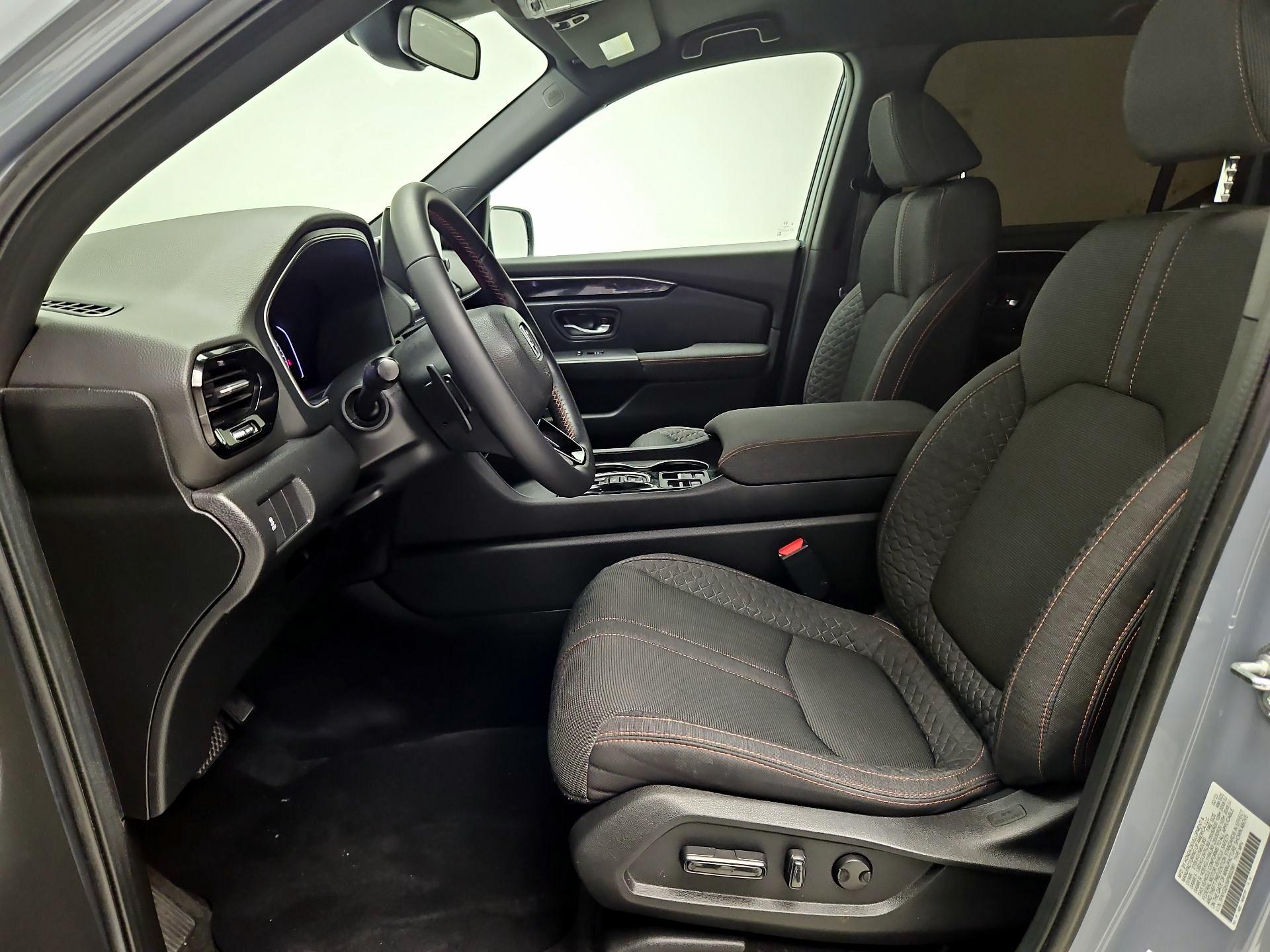 Thumbnail: 2023 Honda Pilot - 11