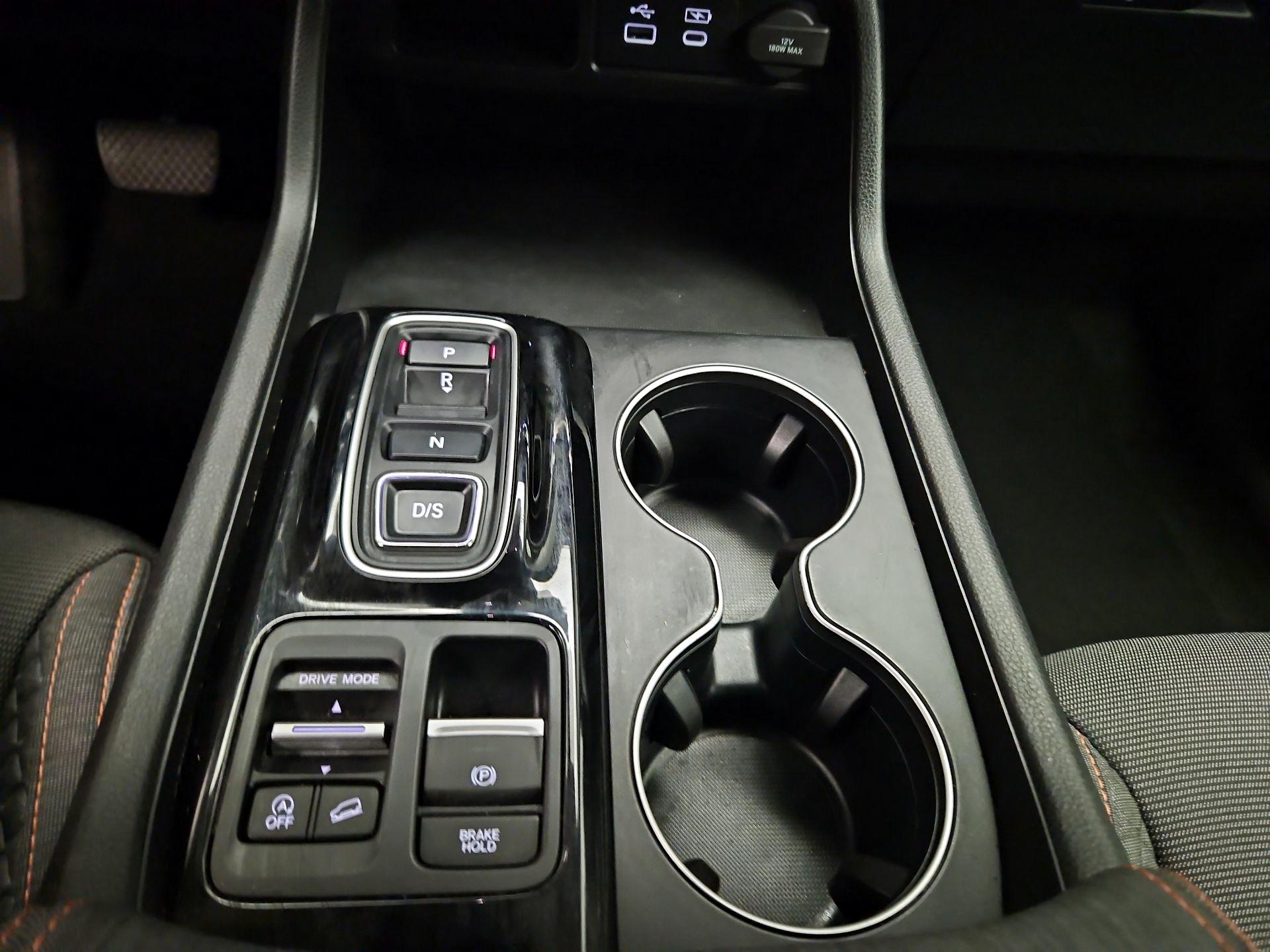 Thumbnail: 2023 Honda Pilot - 16