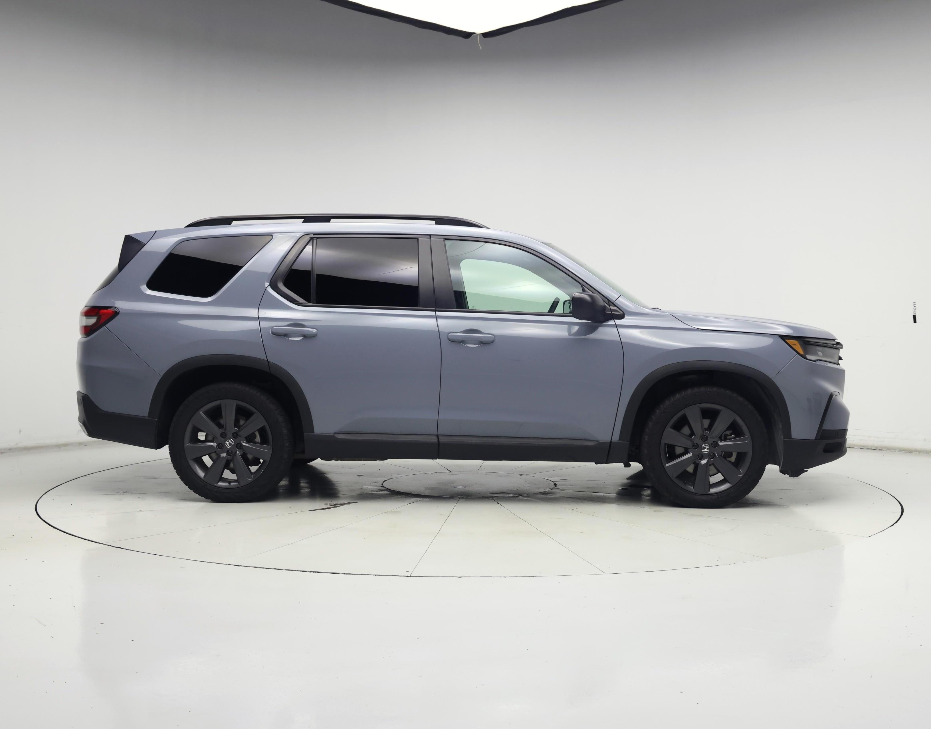 Thumbnail: 2023 Honda Pilot - 7