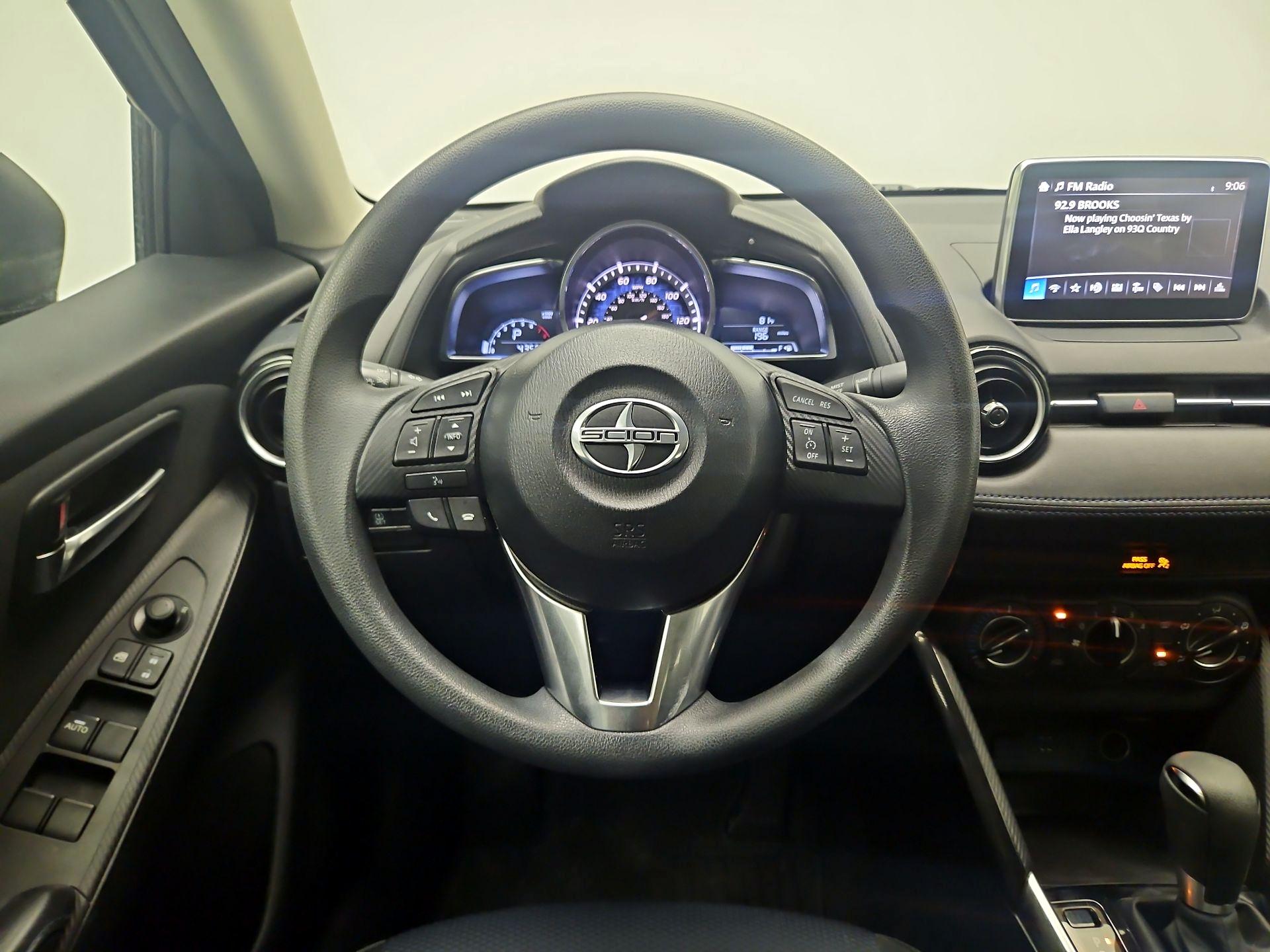 Thumbnail: 2016 Scion iA - 10