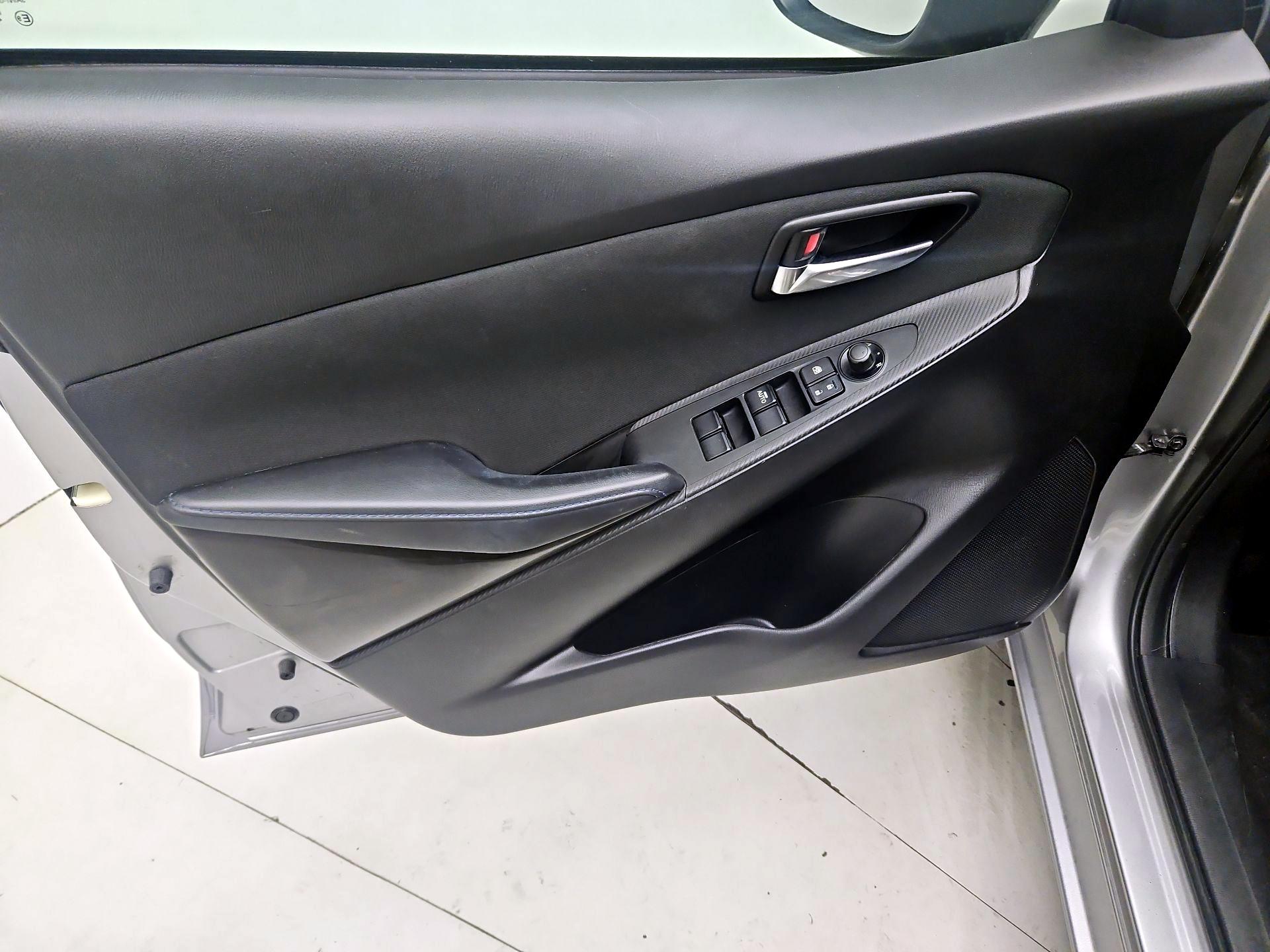 Thumbnail: 2016 Scion iA - 12