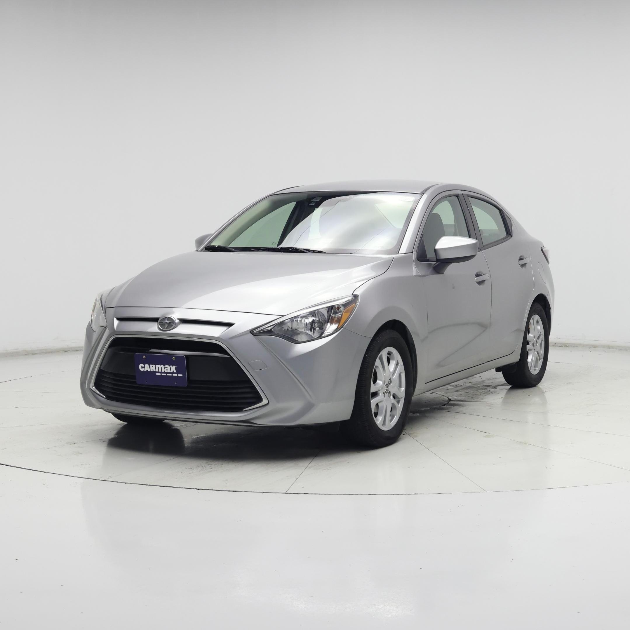 Thumbnail: 2016 Scion iA - 4