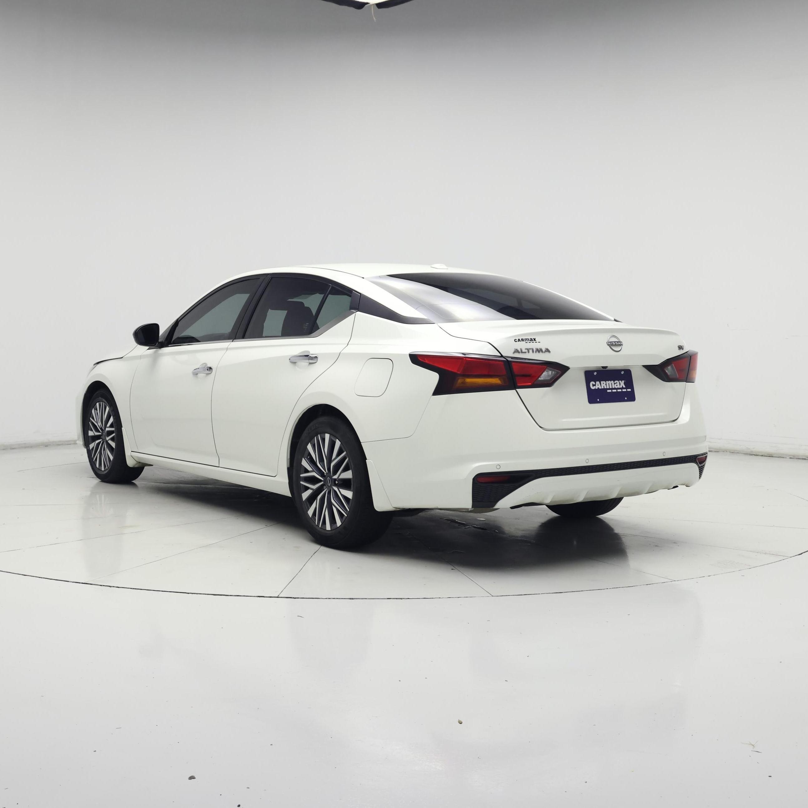 Thumbnail: 2024 Nissan Altima - 2
