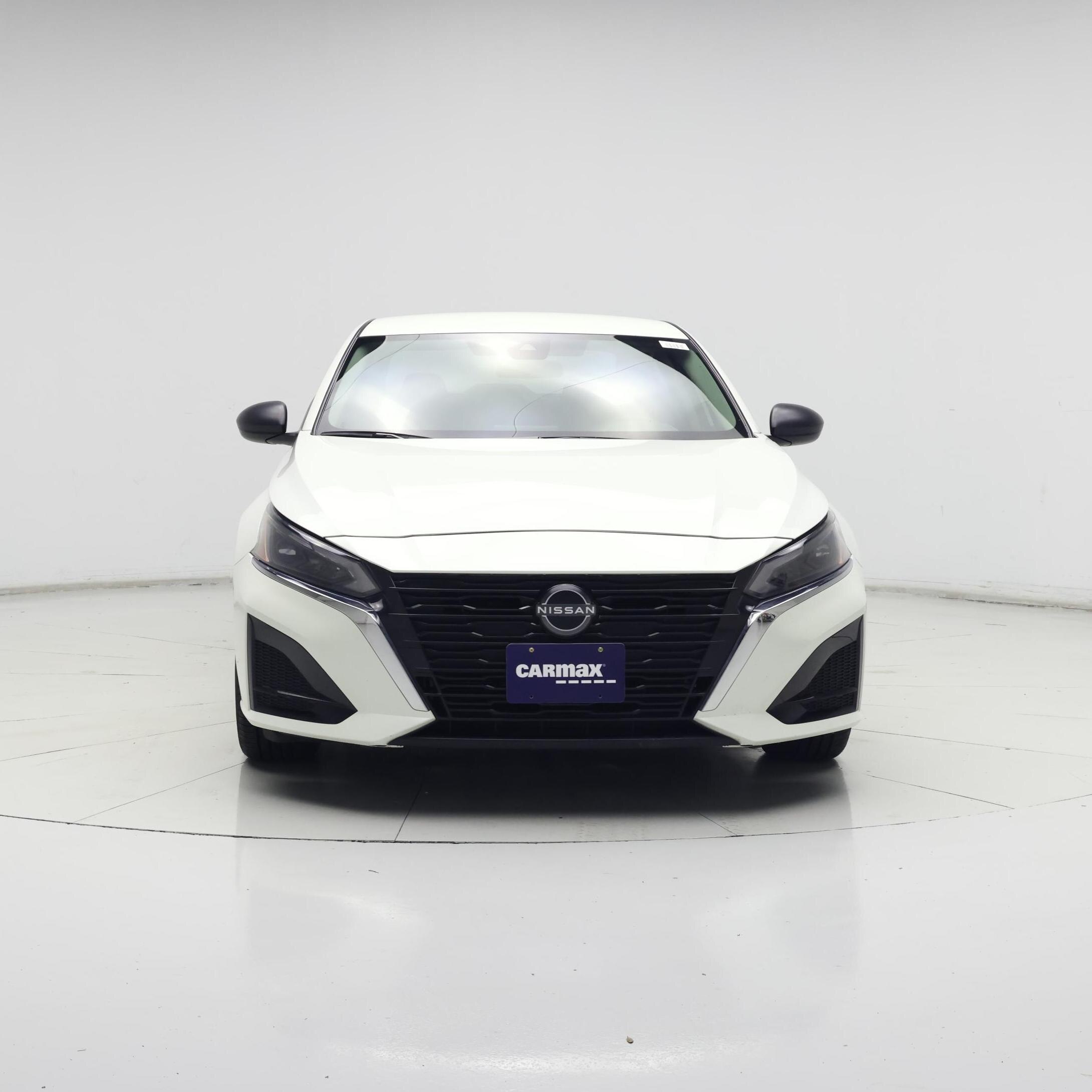 Thumbnail: 2024 Nissan Altima - 5