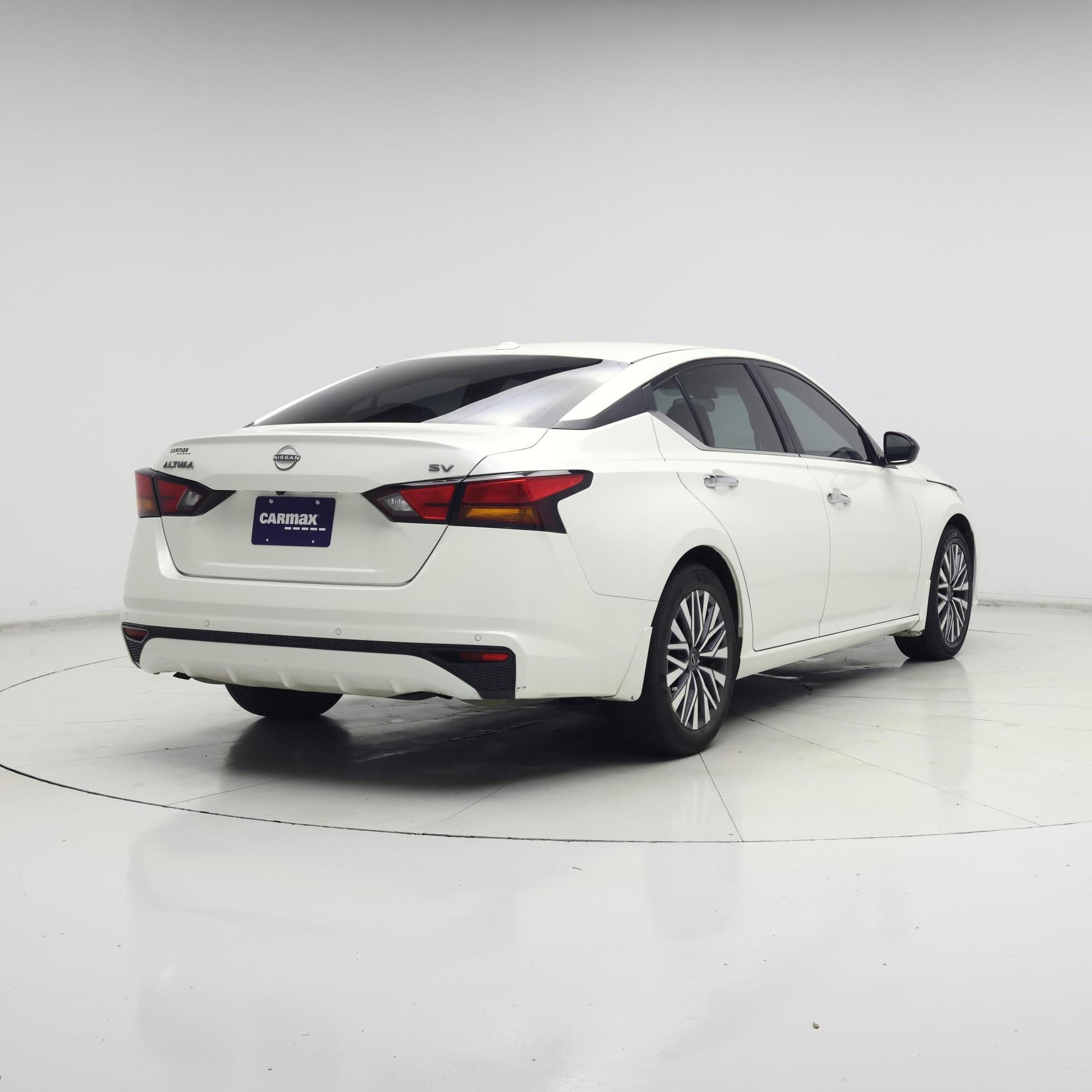 Thumbnail: 2024 Nissan Altima - 8