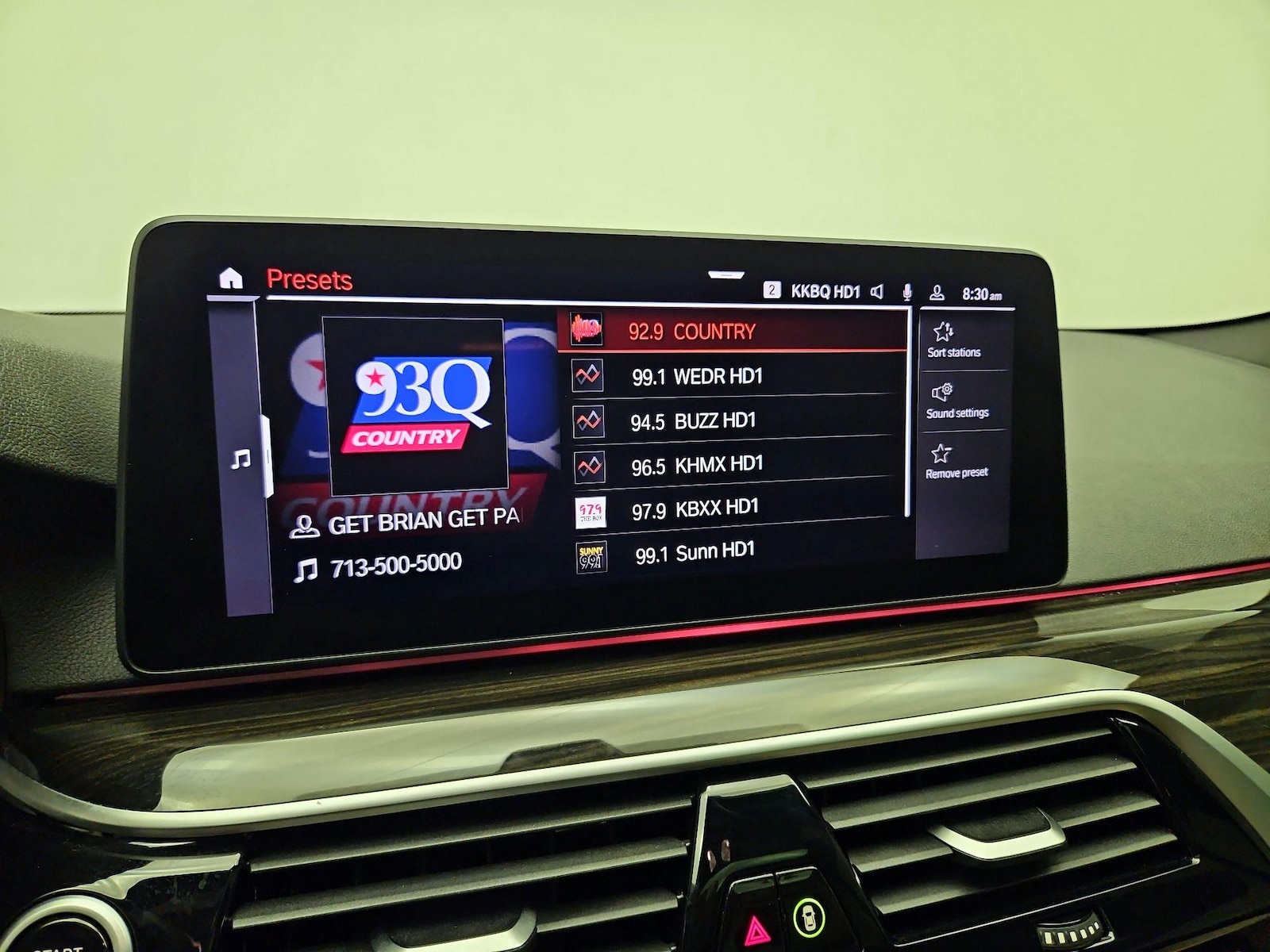 2023 BMW 5 Series 530i - Photo 17