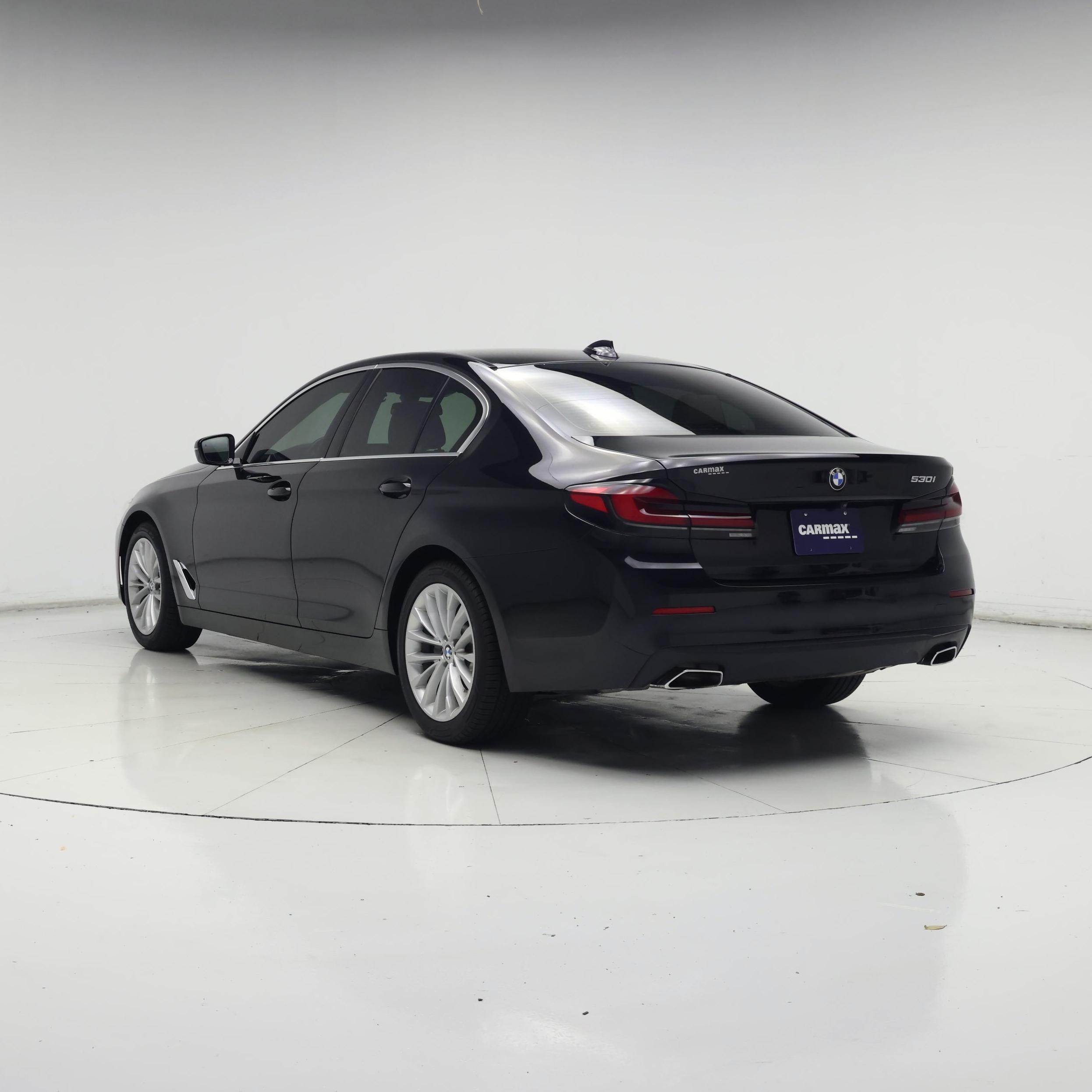 Thumbnail: 2023 BMW 5 Series - 2