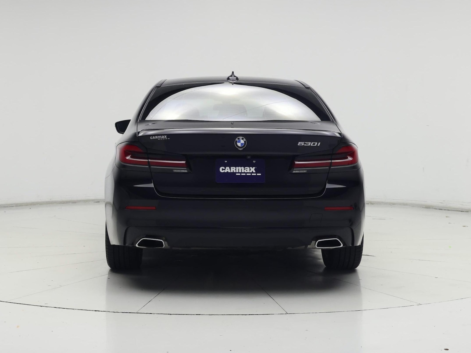 2023 BMW 5 Series 530i - Photo 7