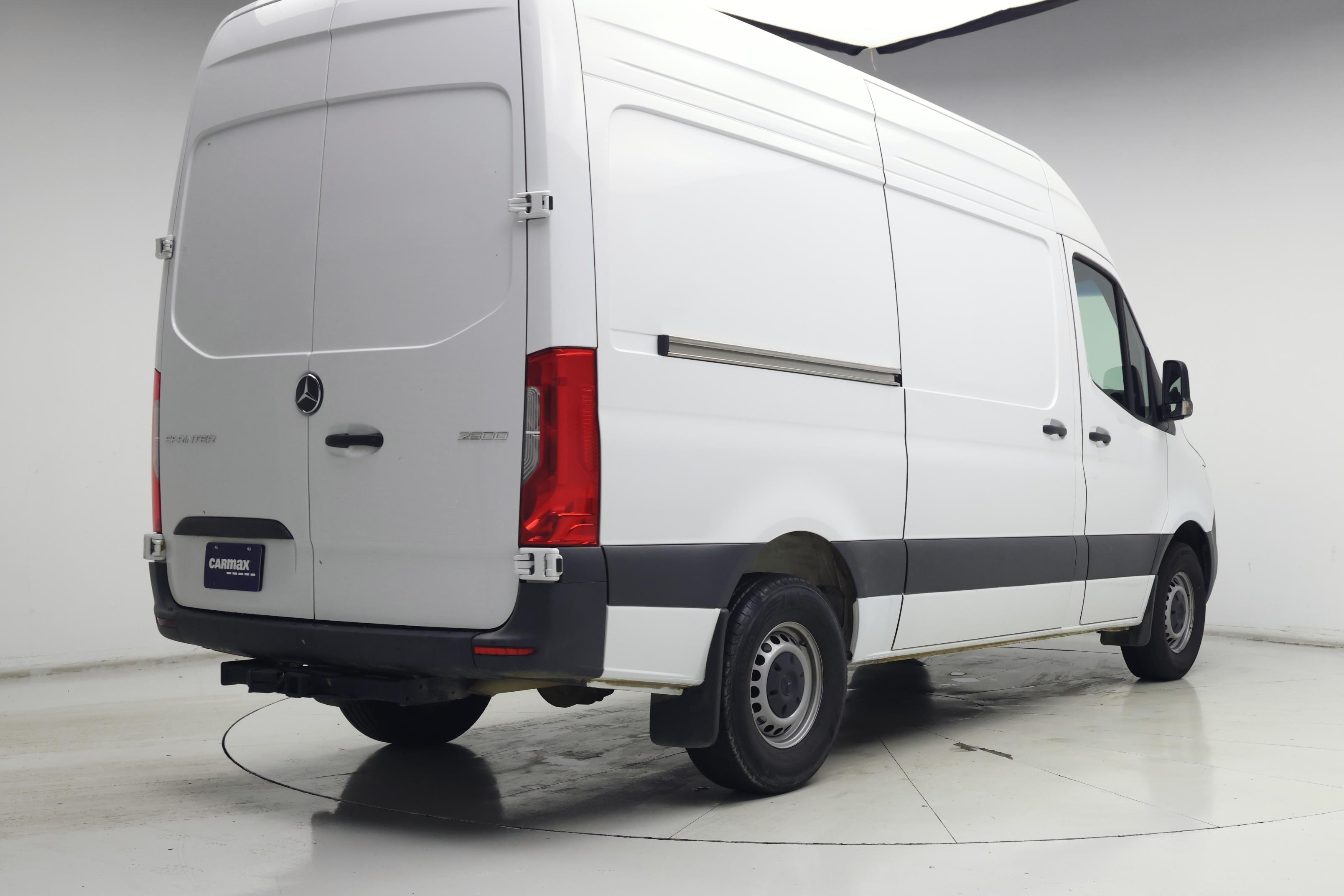 Thumbnail: 2024 Mercedes-Benz Sprinter - 8