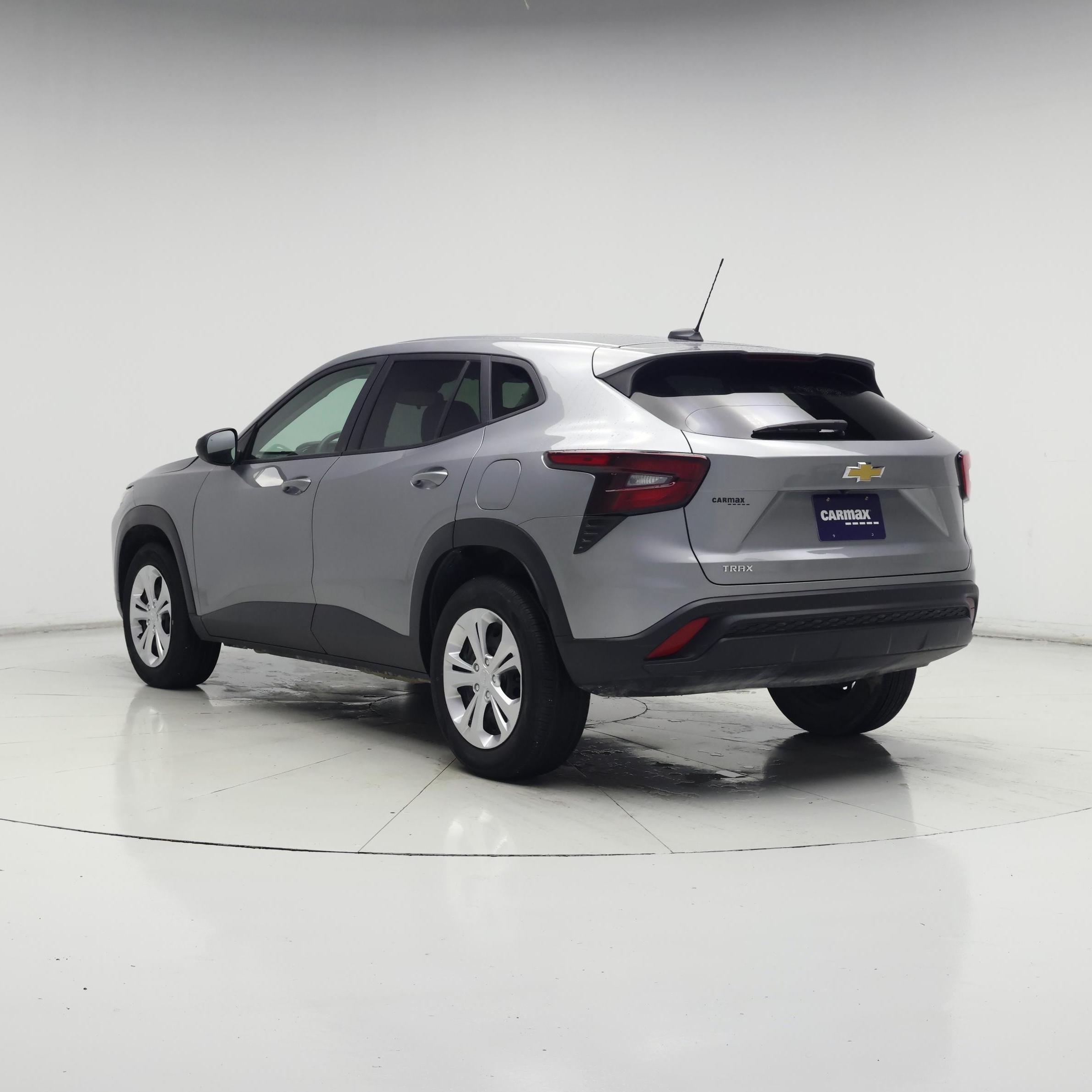 Thumbnail: 2025 Chevrolet Trax - 2