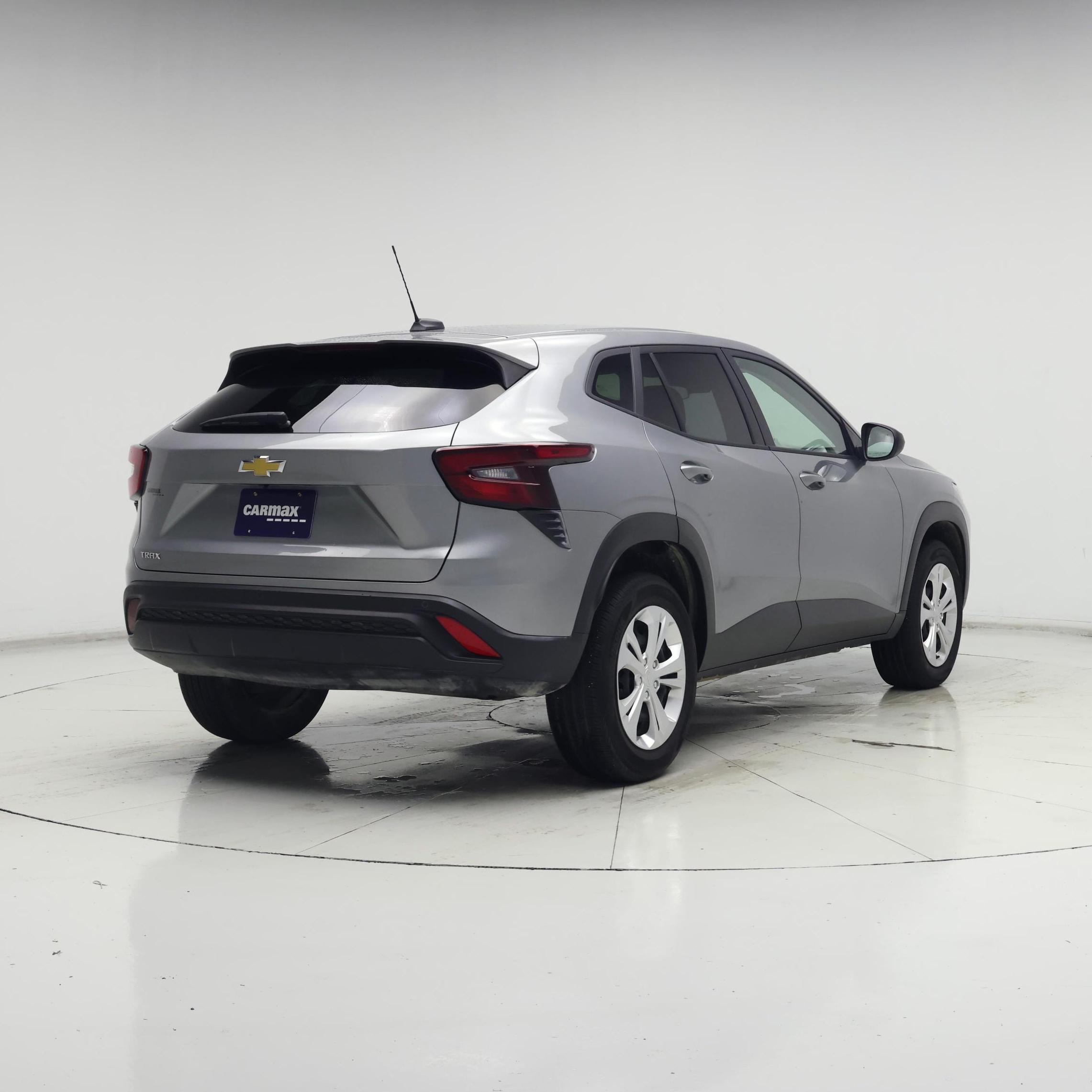 Thumbnail: 2025 Chevrolet Trax - 8